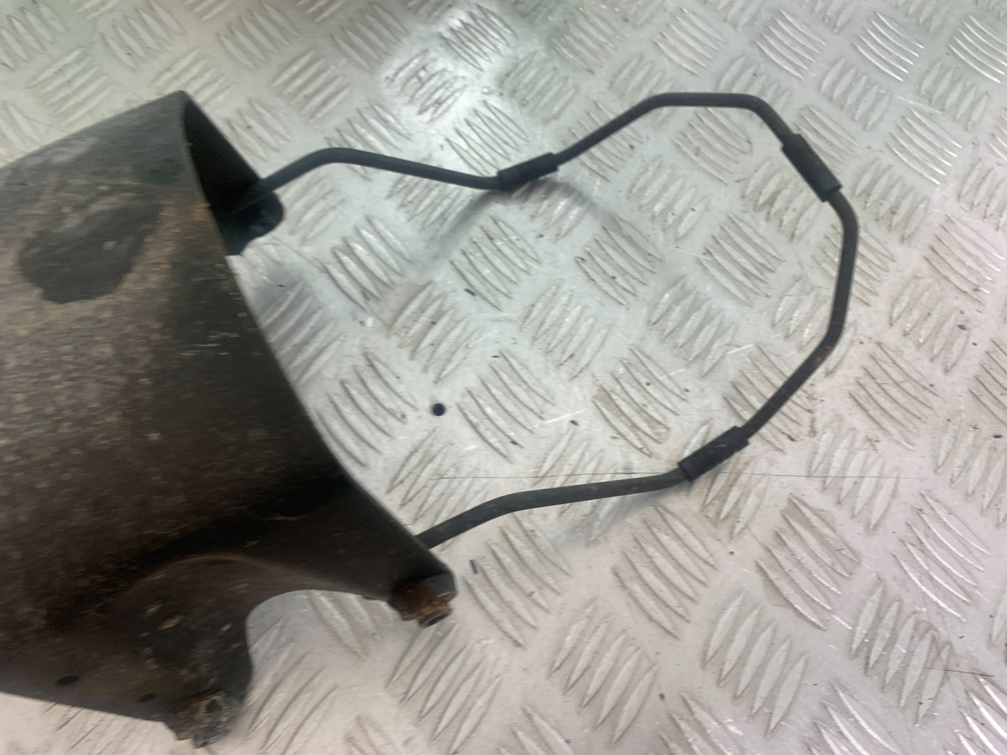 HONDA VTX1300 S-6 FRONT MUDGUARD BRACKET  YEAR 2004-09 (CMB1159)