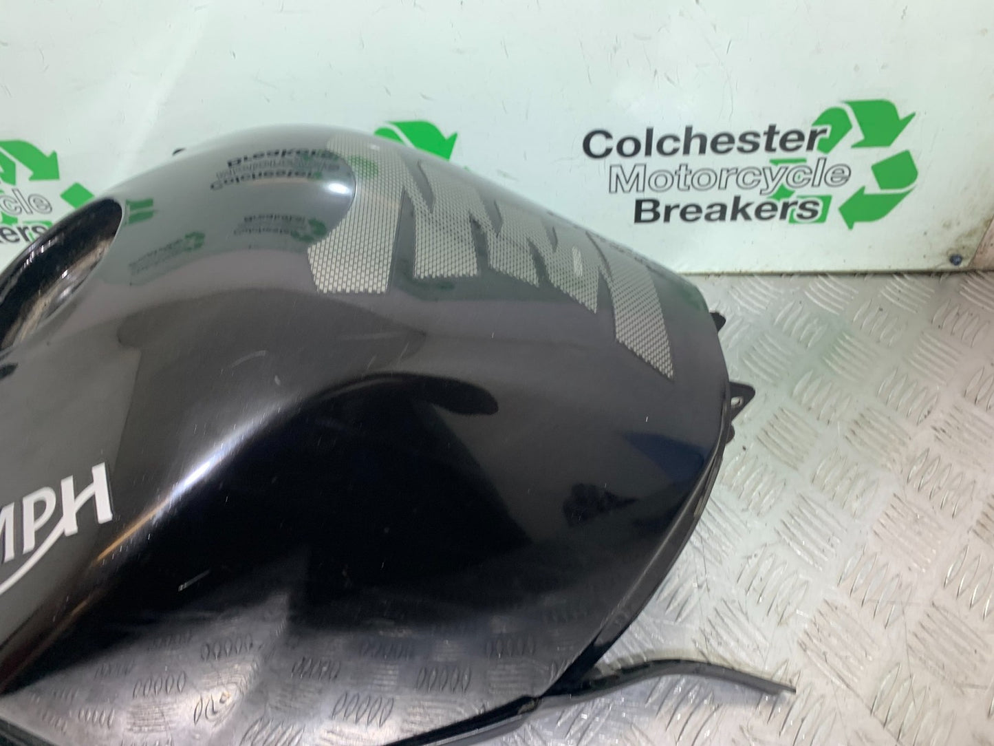 TRIUMPH 1050 SPRINT ST PETROL TANK   2003-2011 (CMB1285)