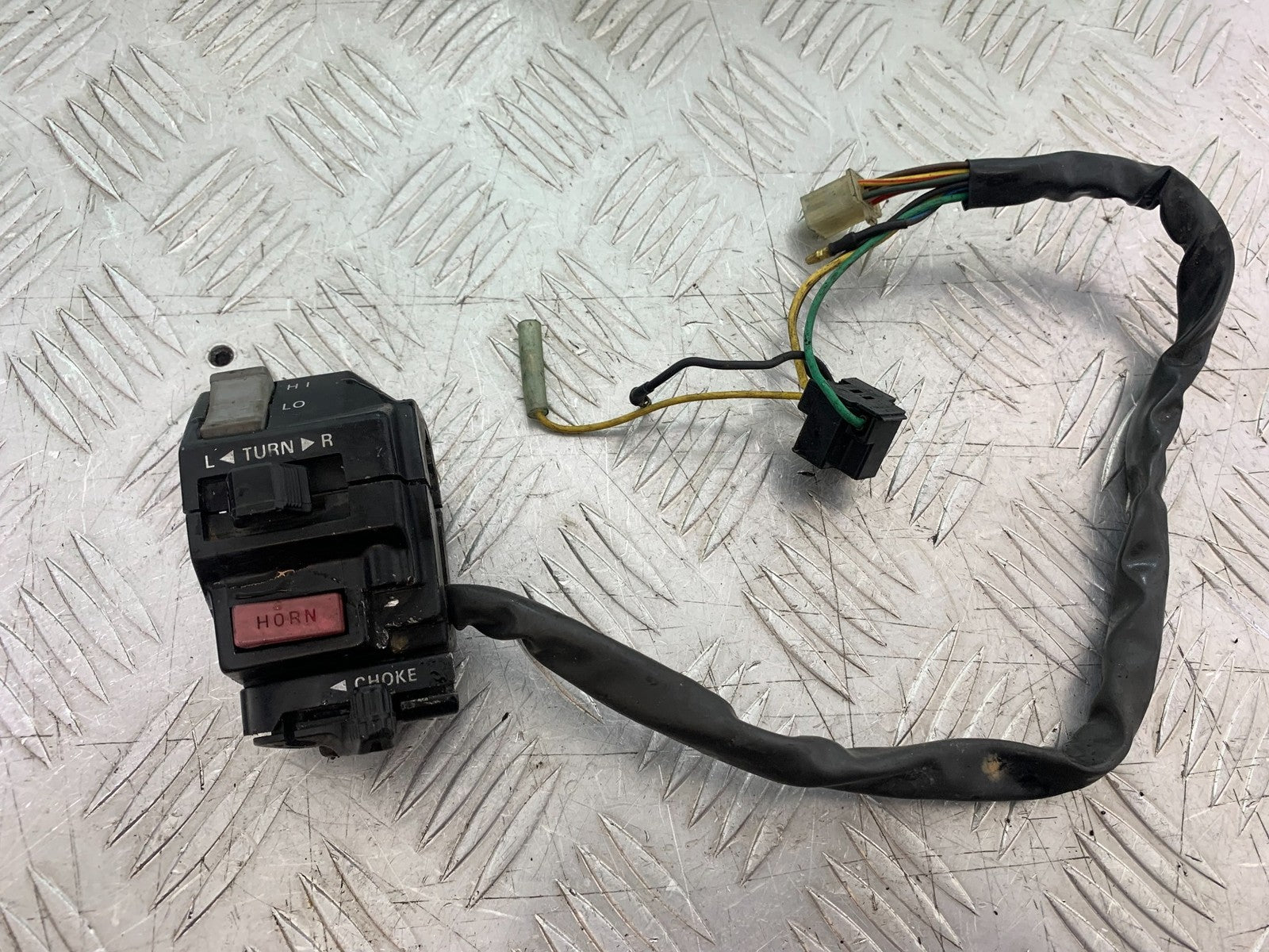 YAMAHA XV1100 XV 1100 VIRAGO LEFT SWITCH GEAR  1990-1999 (CMB1243)