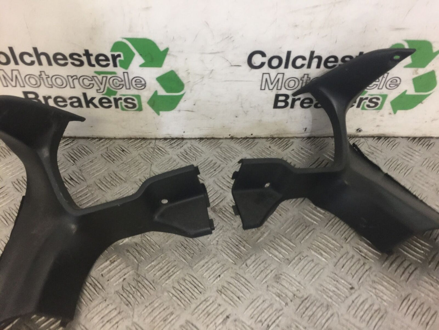 HONDA CBR1100 BLACKBIRD TOP FAIRING INFILLS  YEAR 2002 (STOCK 461)