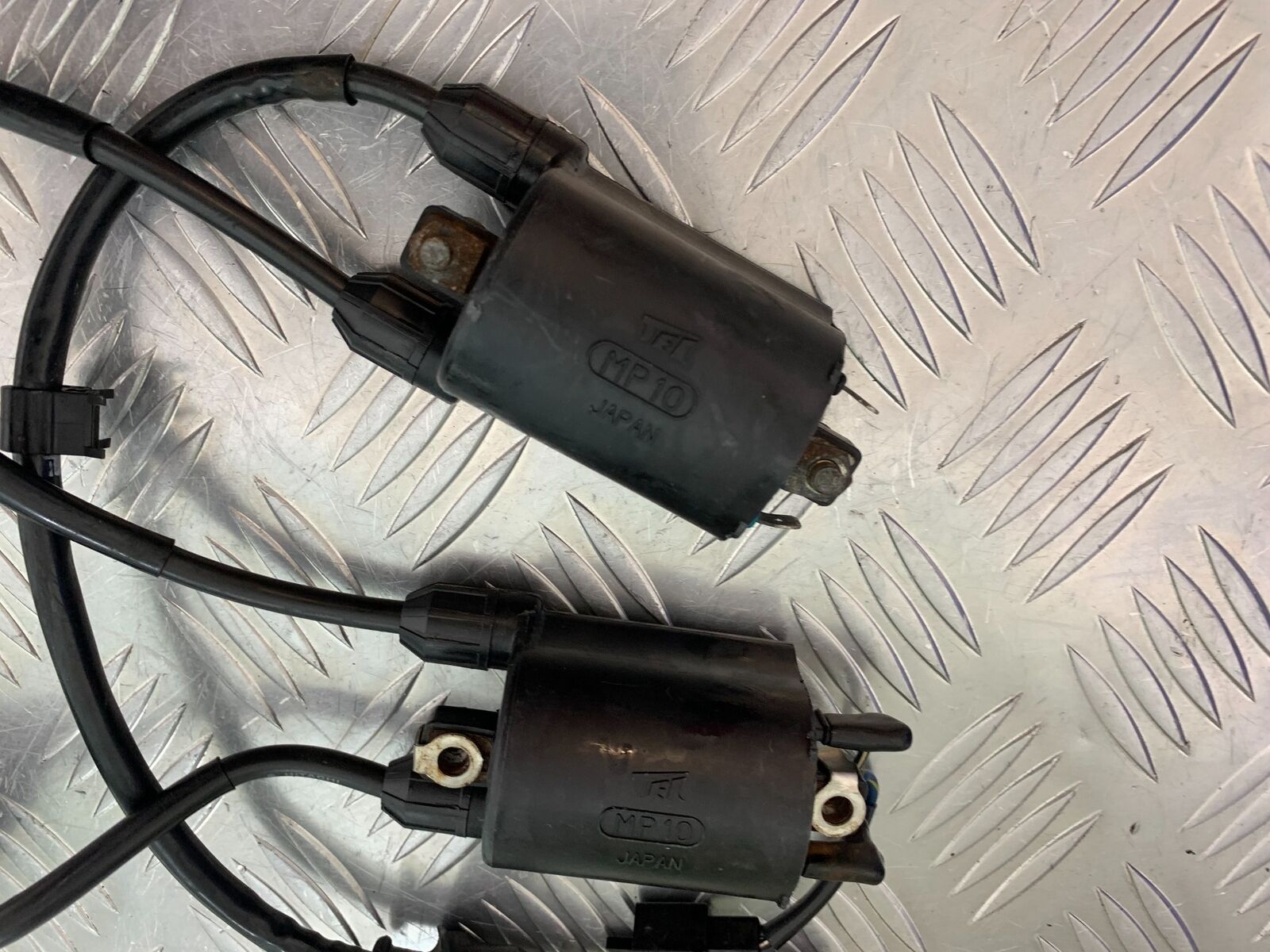 HONDA NTV 650 REVERE COILS AND CAPS   YEAR 1988-1996 (CMB1025))
