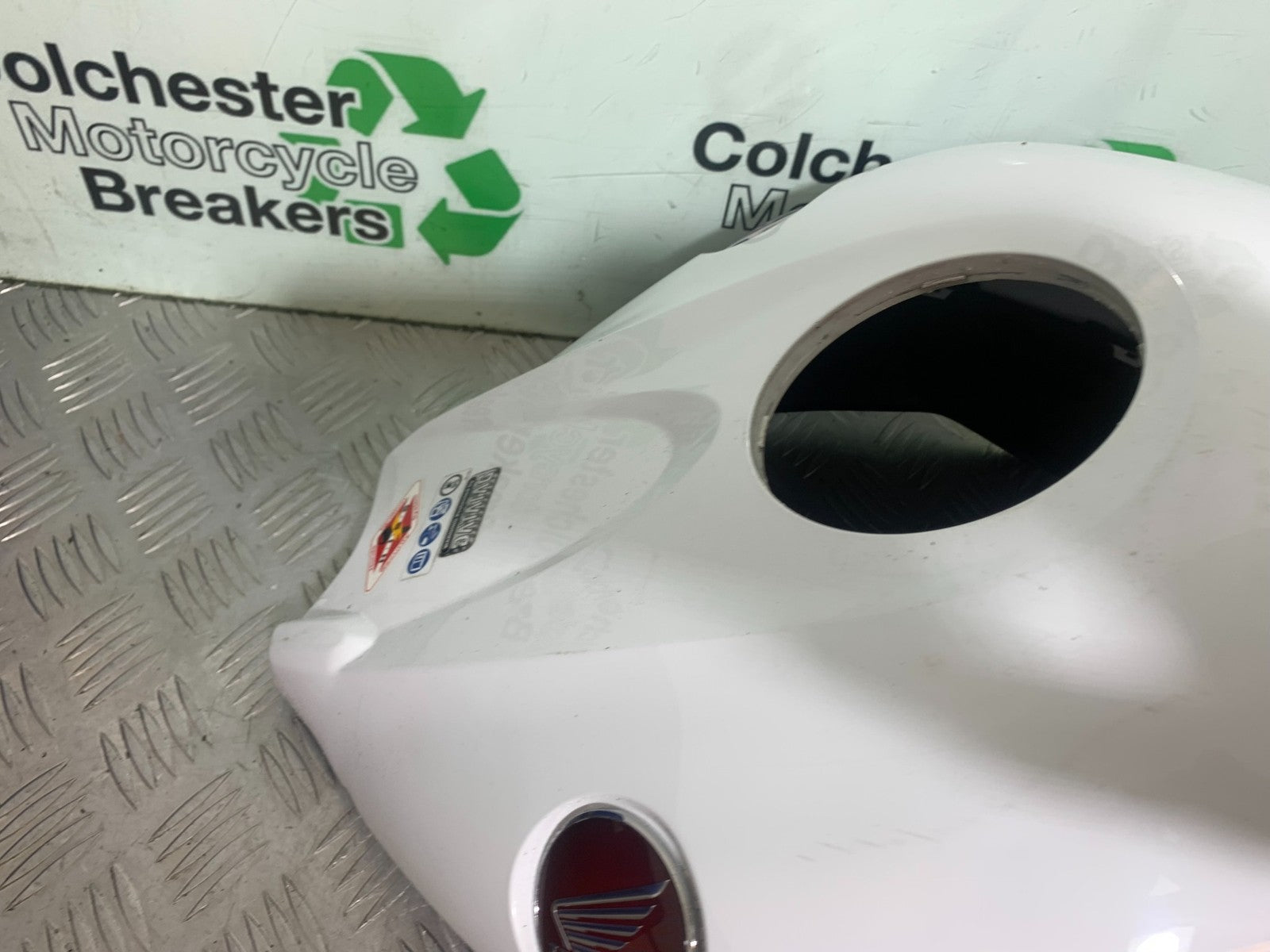 HONDA CBR1000 rr FIREBLADE PETROL TANK COVER  YEAR 2012-2016 (CMB1198)