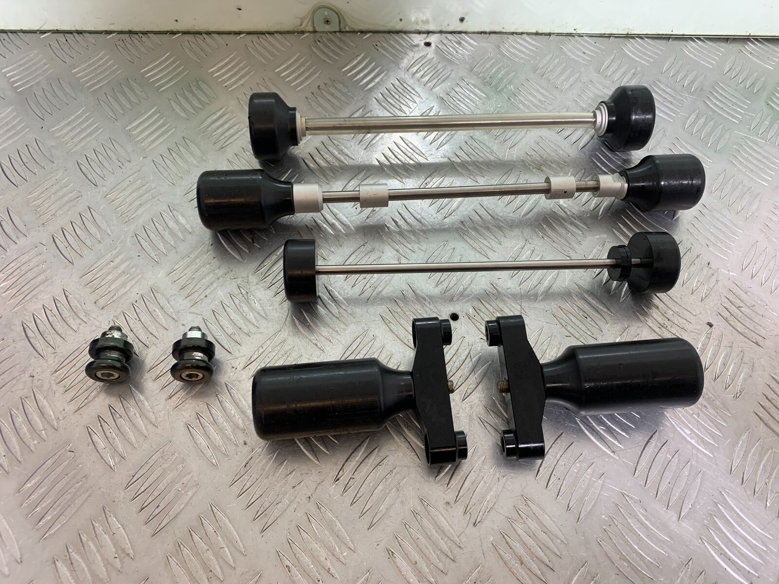 KTM 990 SUPERMOTO T CRASH BOBBINS  YEAR 2010-2011  (CMB1067)