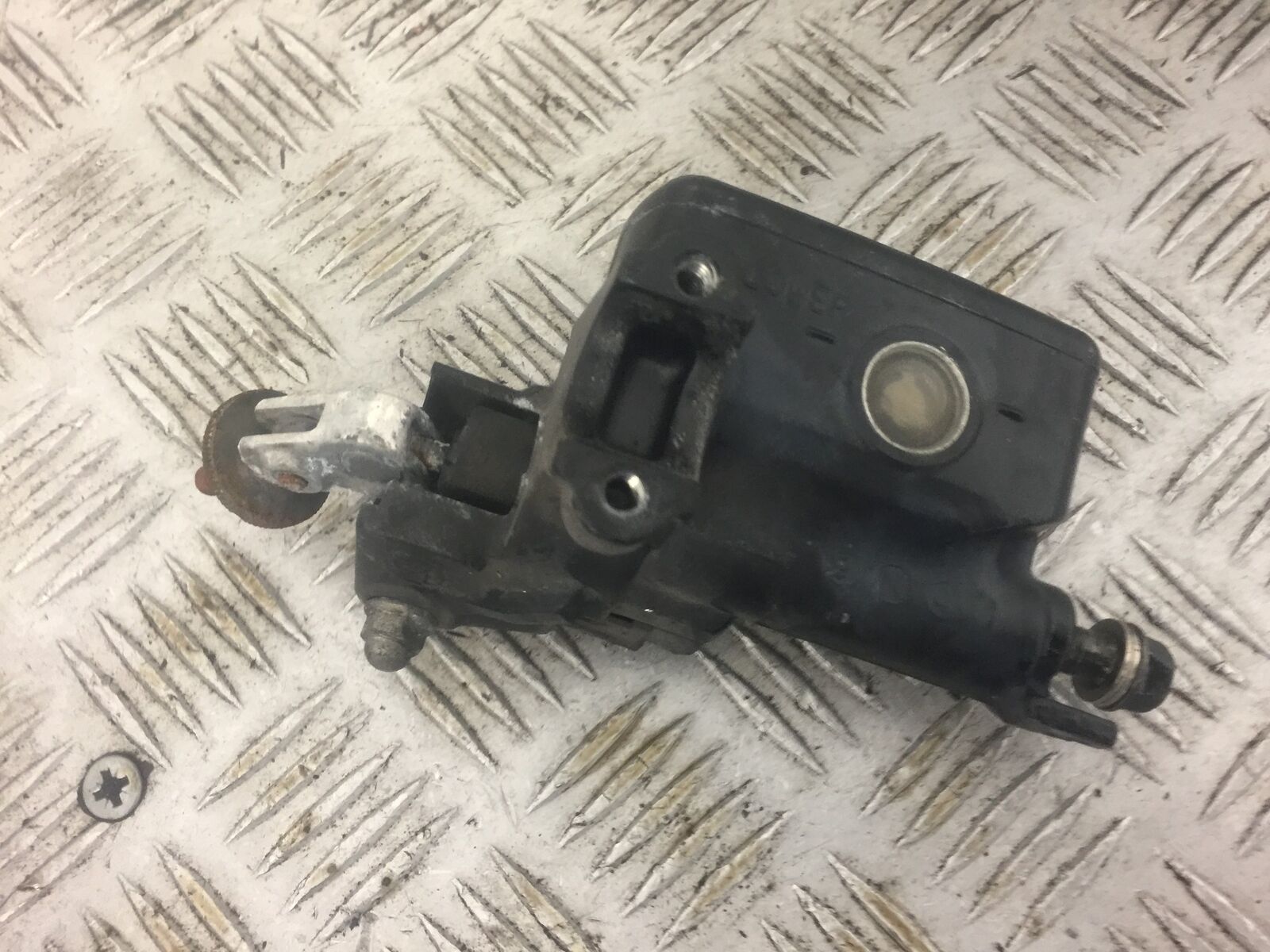 HONDA VFR800 VFR 800 PRE V-TEC CLUTCH MASTER CYLINDER  YEAR 2003  (STOCK 430)