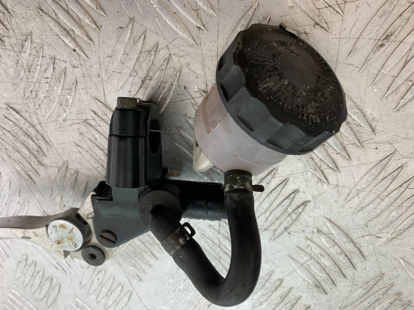TRIUMPH 955I SPRINT RS FRONT MASTER CYLINDER   YEAR 1999-03 (CMB1313)