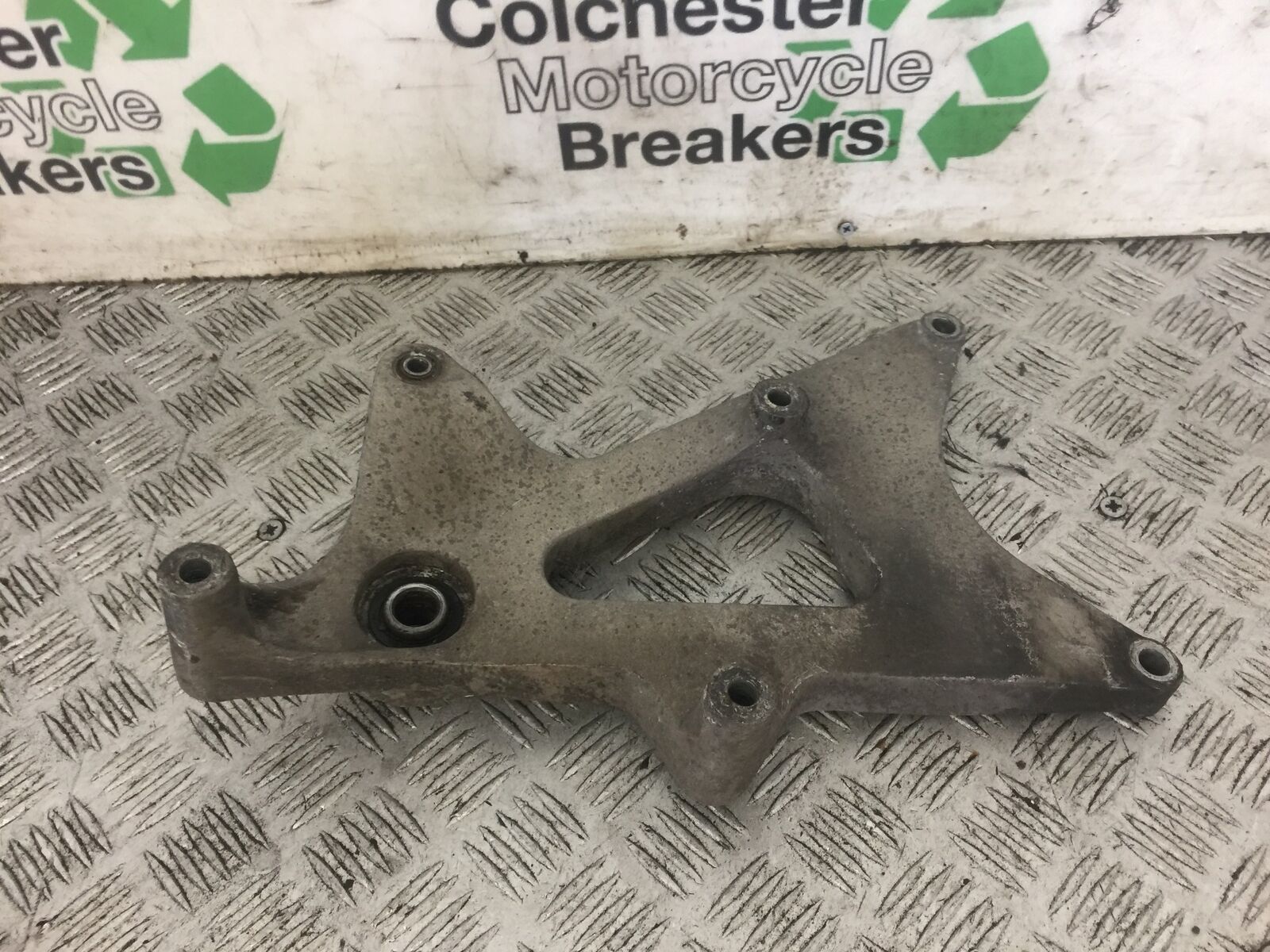 HONDA PCX125 PCX 125 SILENCER BRACKET YEAR 2010-2013 (STOCK 721)