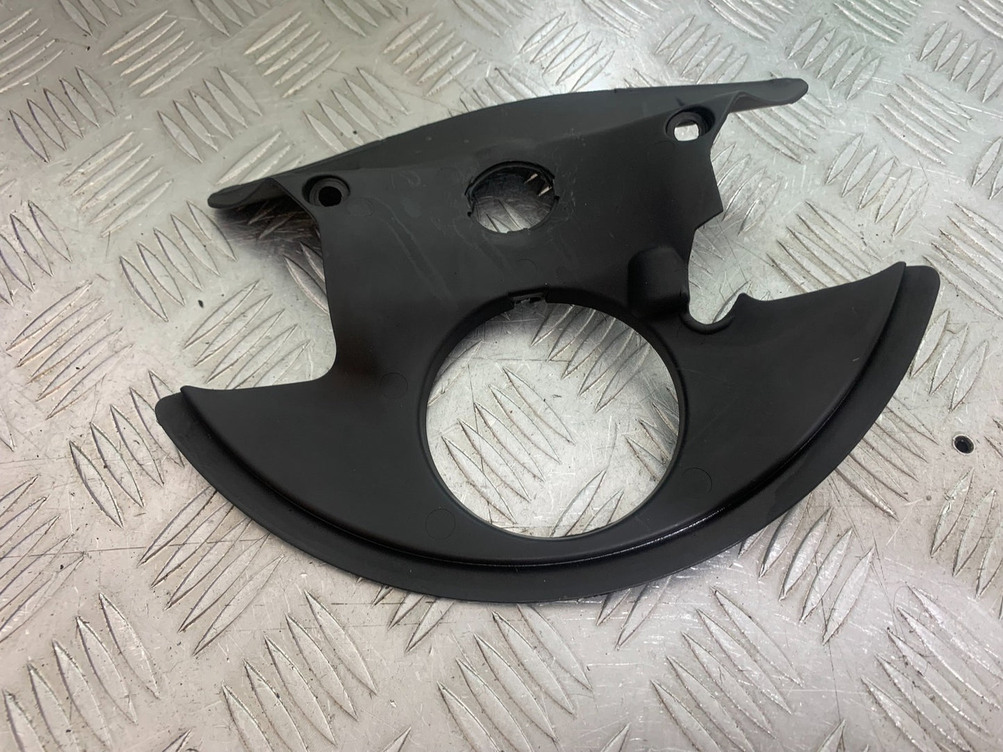 DUCATI 1299 PANIGALE BOTTOM YOKE INFILL COVER  YEAR 2016 (CMB 1187)