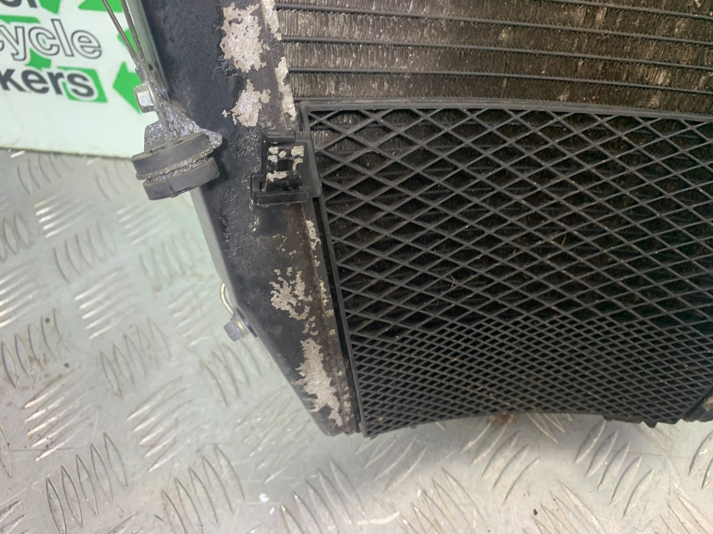HONDA CBR1000 rr FIREBLADE RADIATOR  YEAR 2006 (CMB1220)