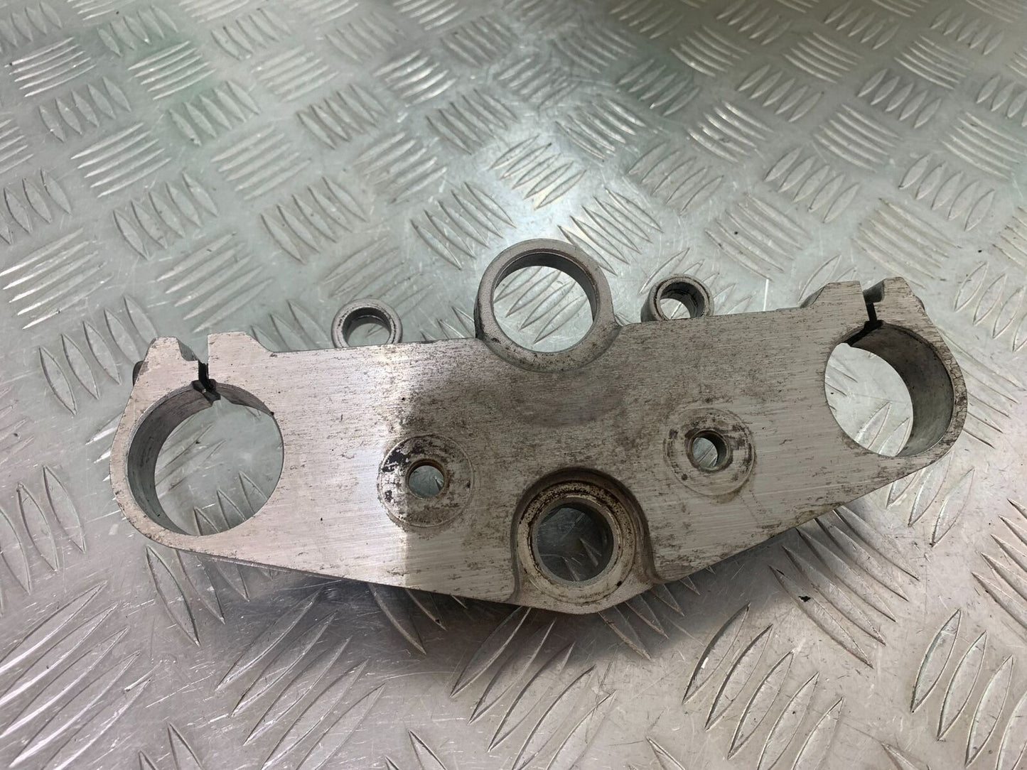 YAMAHA XJR1300 XJR 1300 TOP YOKE  YEAR 1999-2003 (CMB1055)