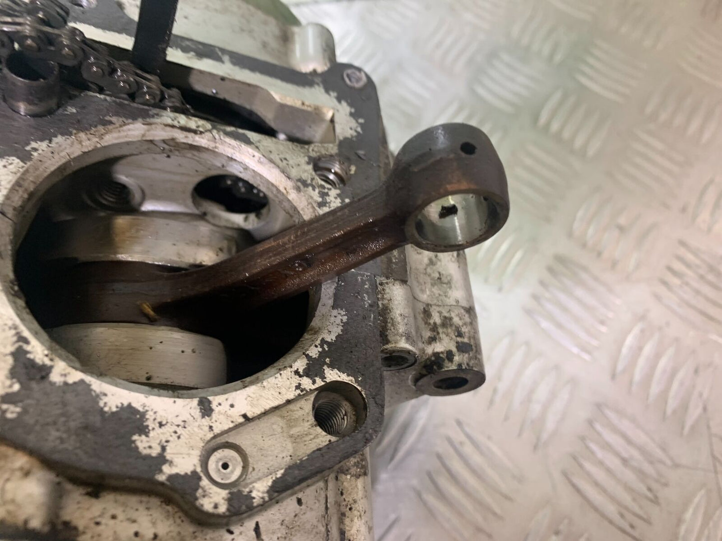 YAMAHA XT125 X XT 125 X ENGINE (BOTTOM END) 2005-2011 (CMB1097)