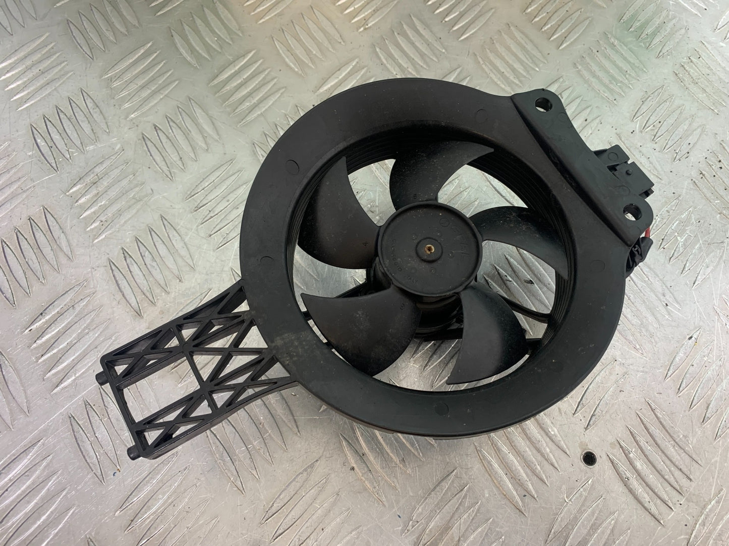KTM 790 DUKE RADIATOR FAN YEAR 2018-2021  (CMB11150)