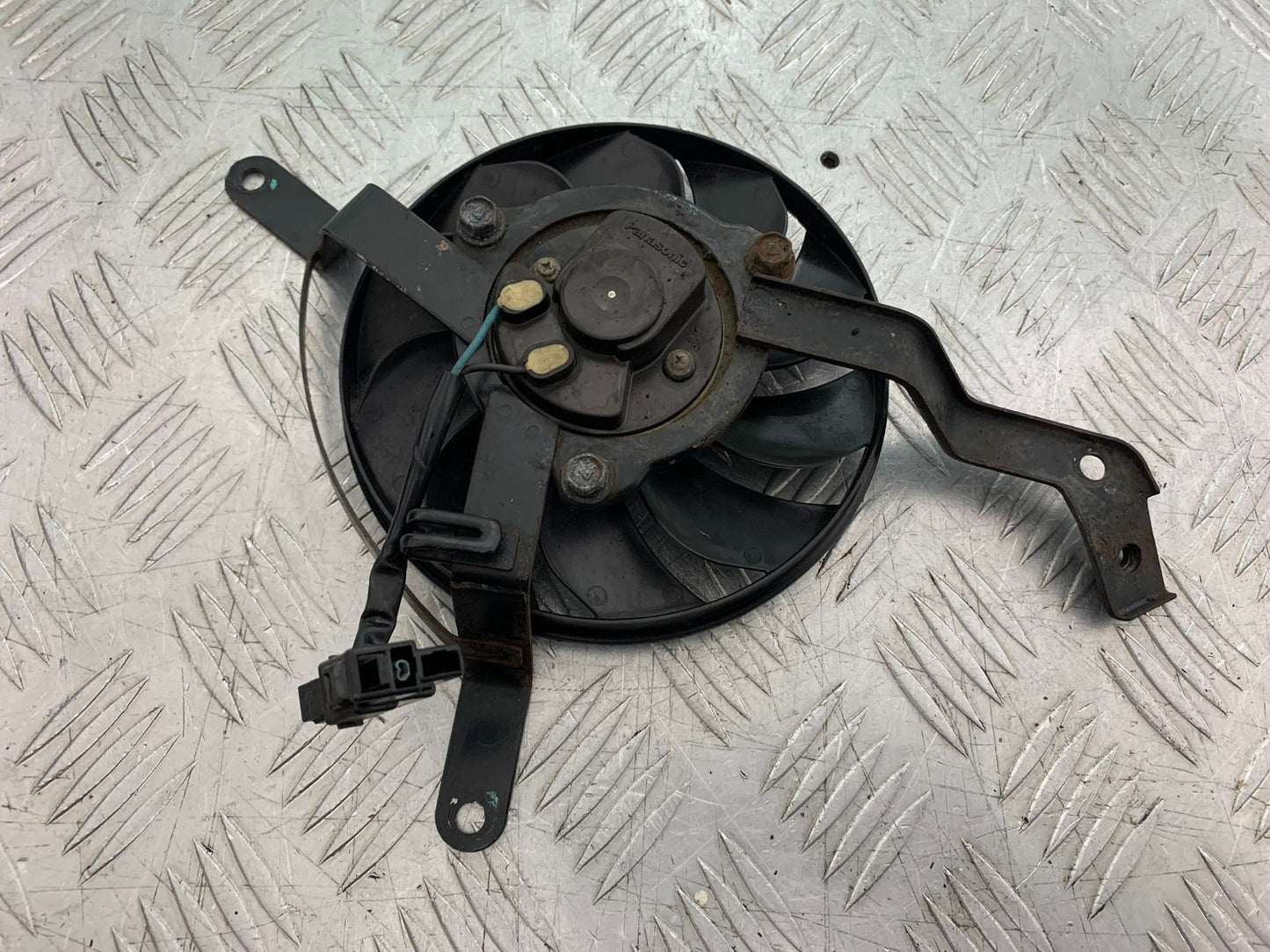 TRIUMPH 675 STREET TRIPLE RX RADIATOR FAN   2015- 2017 (CMB1299)