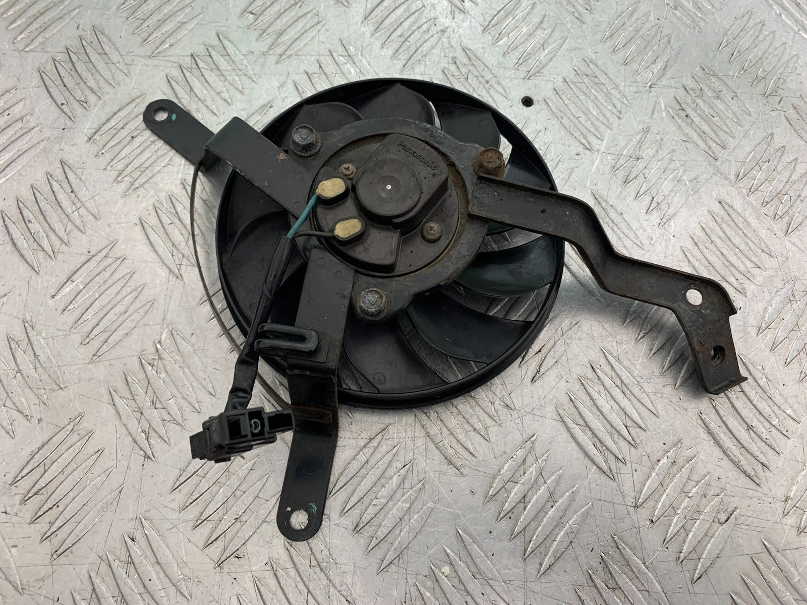 TRIUMPH 675 STREET TRIPLE RX RADIATOR FAN   2015- 2017 (CMB1299)