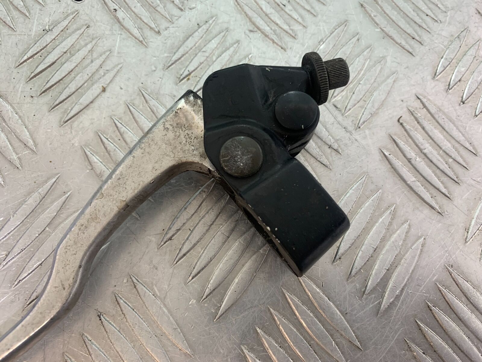 YAMAHA YZF600 YZF 600 THUNDERCAT CLUTCH LEVER & BRACKET 1996-2003 (CMB1134)