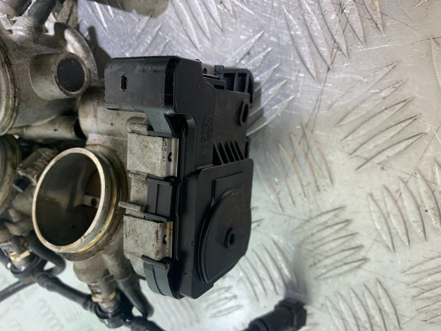 APRILIA RSV4 FACTORY THROTTLE BODIES  YEAR 2009-2012 (CMB1224)