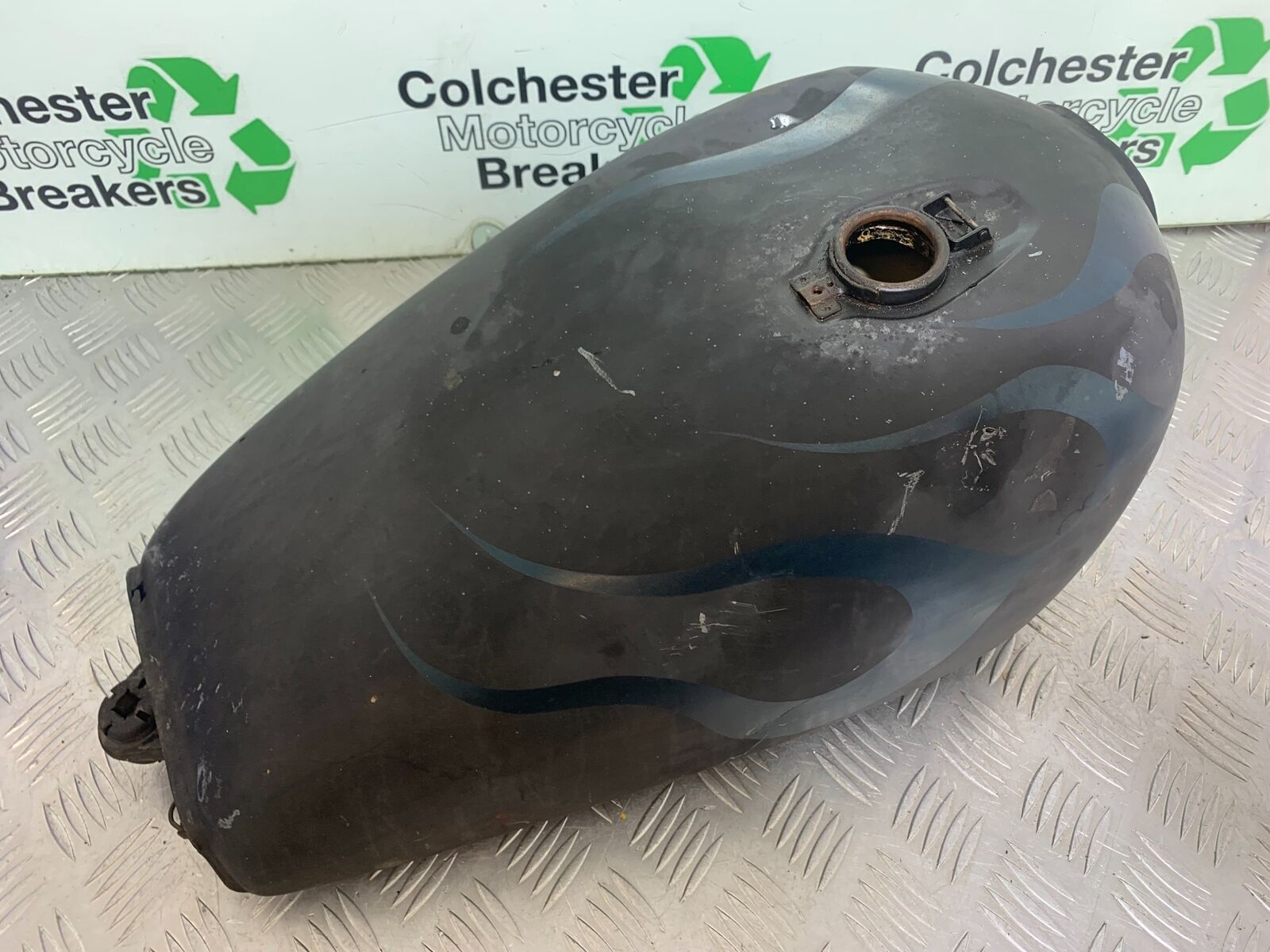 YAMAHA XS1100 MIDNIGHT SPECIAL PETROL TANK  YEAR 1980-1982 (CMB1122)