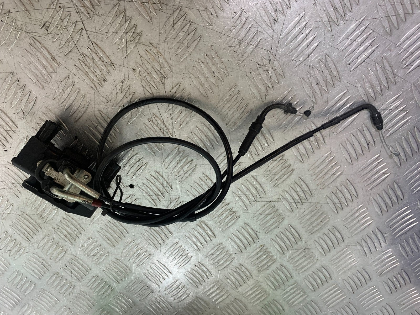 APRILIA RSV4 FACTORY THROTTLE POSITION SENSOR AND CABLES YEAR 2009-2012(CMB1224)