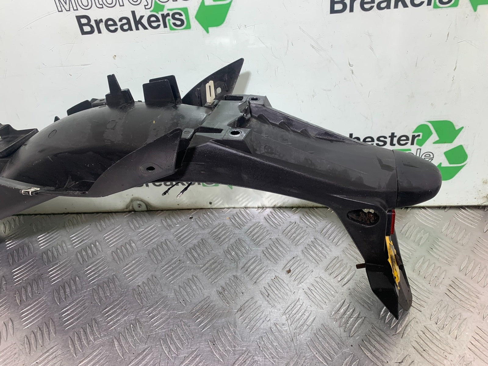 YAMAHA YS125 YS 125 REAR MUDGUARD  YEAR 2017-2021 (CMB1321)