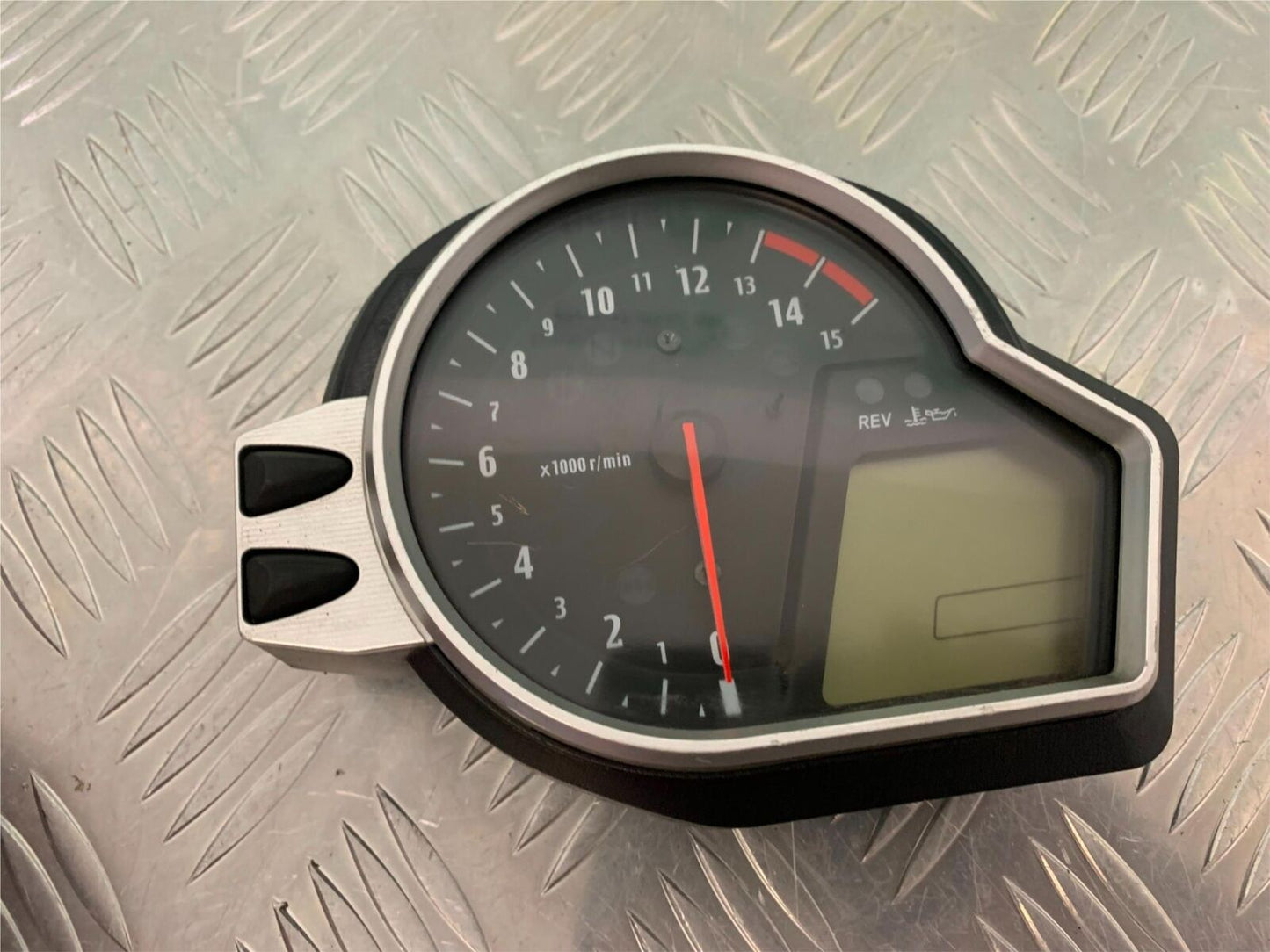HONDA CBR1000 rr FIREBLADE CLOCKS SPEEDO DASH YEAR 2008-2011 (STOCK 986)