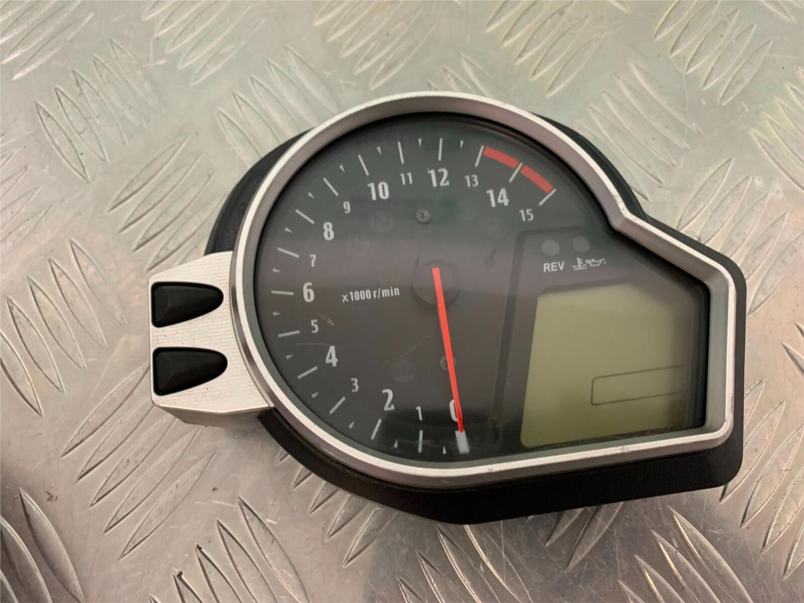 HONDA CBR1000 rr FIREBLADE CLOCKS SPEEDO DASH YEAR 2008-2011 (STOCK 986)