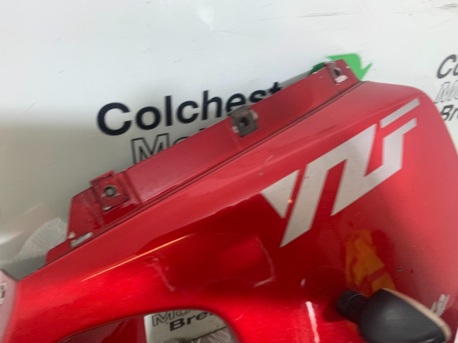 YAMAHA YZF1000 THUNDERACE RIGHT FAIRING PANEL YEAR 1997-2000 (CMB1204)