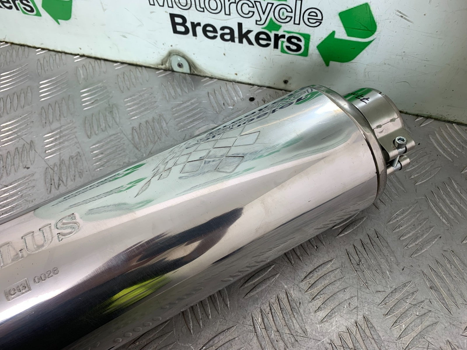 REMUS ROMULUS END CAN CARBON SILENCER SLIP ON 77mm