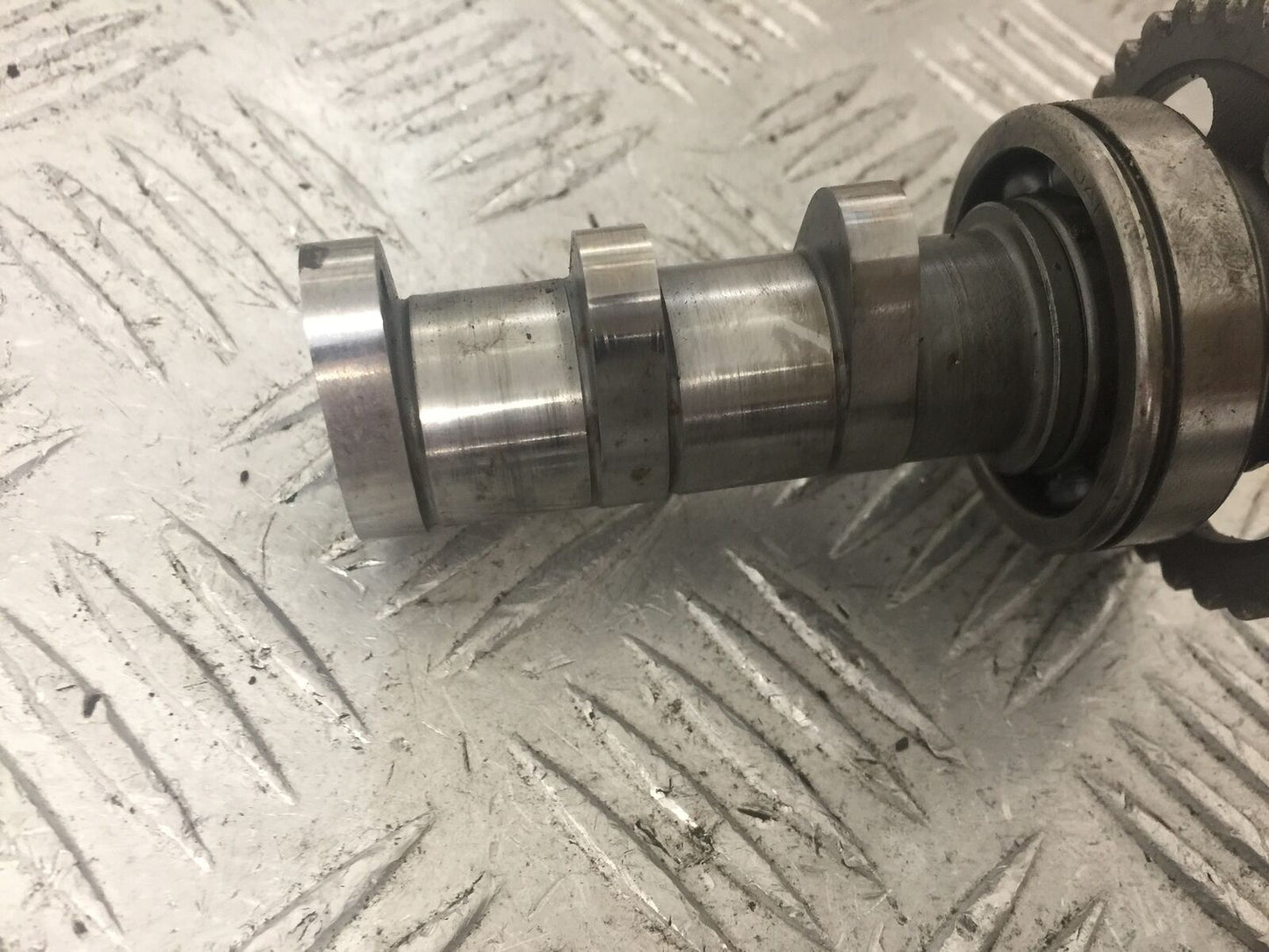 YAMAHA YZF250 YZF 250 CAMSHAFTS  YEAR 2004 (STOCK 792)