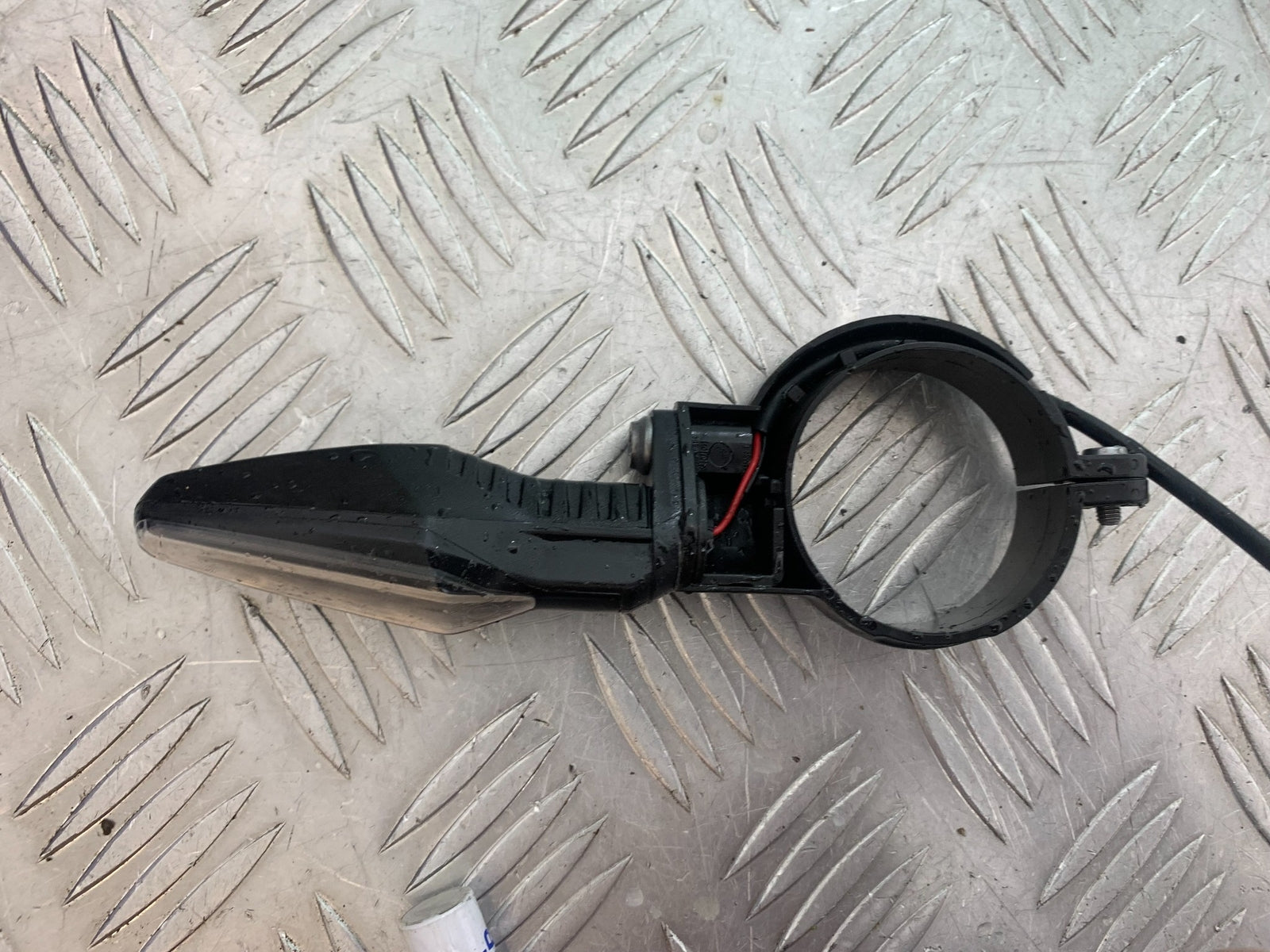 BMW M1000 R FRONT LEFT INDICATOR YEAR 2023-2024 (CMB1140)