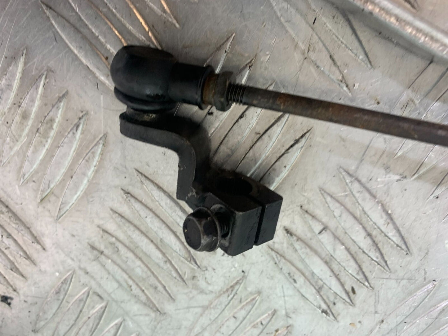 KAWASAKI Z750 ZR750 ZR-7S GEAR LEVER  YEAR 1999-05 (CMB1135)