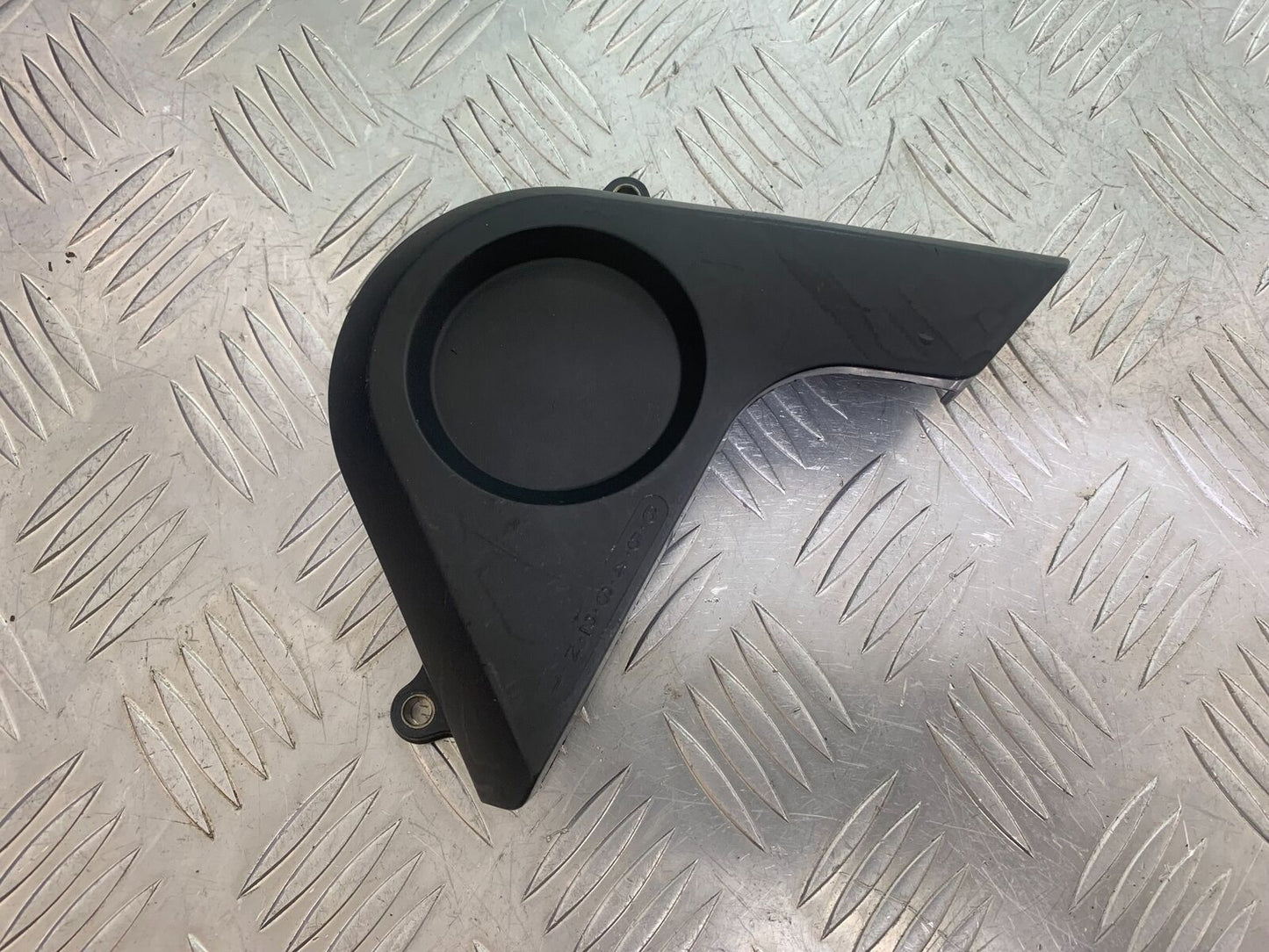 HONDA CBR 929 RRY FIREBLADE SPROCKET COVER YEAR 2000-01 (CMB1026)