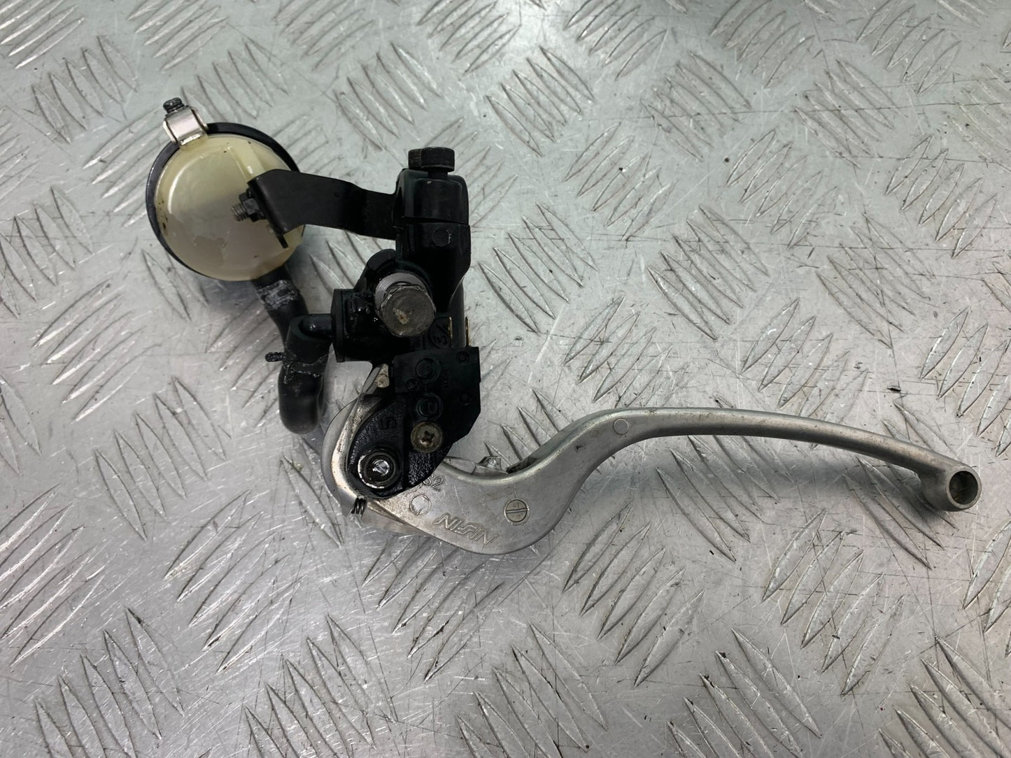TRIUMPH 675 STREET TRIPLE RX FRONT MASTER CYLINDER  2015- 2017 (CMB1299)