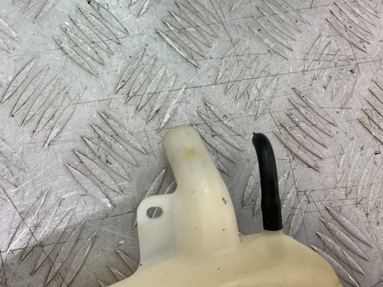 SUZUKI RF900 RF 900 COOLANT BOTTLE  YEAR 1994-1999 CMB1326