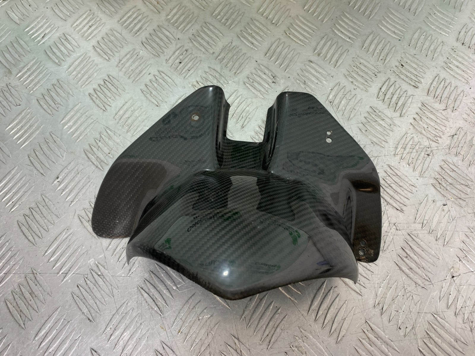 HONDA CBR1000 RR CARBON HUGGER  YEAR  2008-2011 (CMB1330)