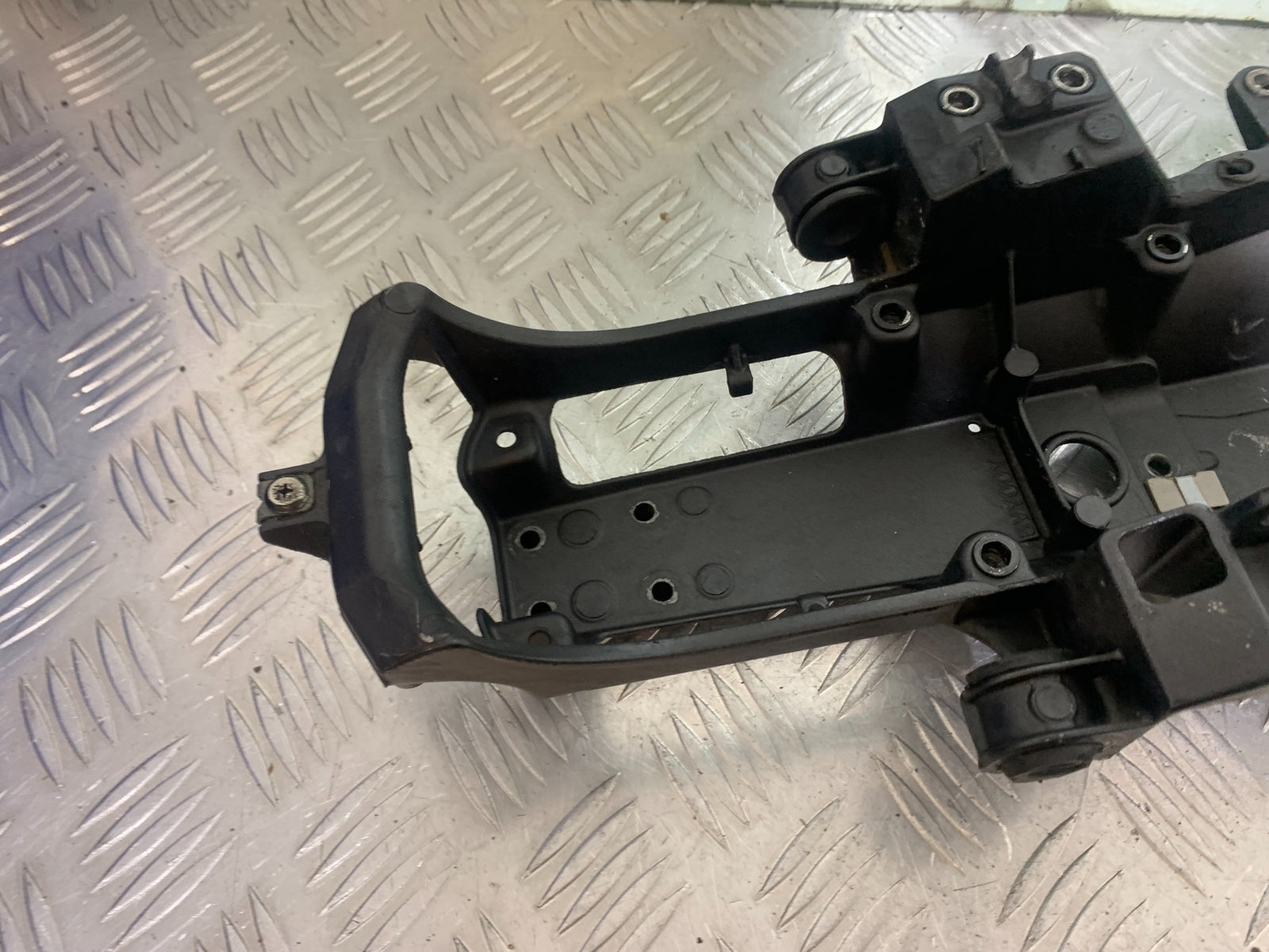 YAMAHA YZF R1 REAR SUBFRAME YEAR 2004-2006 (CMB1155)
