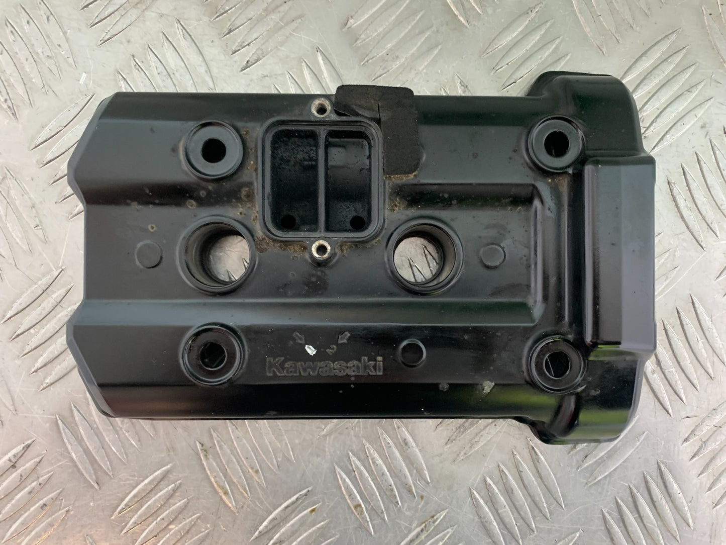 KAWASAKI NINJA 650 CYLINDER HEAD ROCKER COVER YEAR 2017-2019