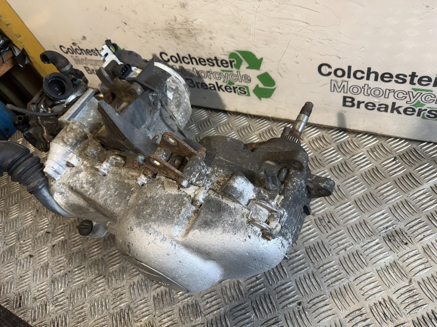 PIAGGIO VESPA GT125 L ENGINE YEAR 2003 - 2006 (CMB1300)
