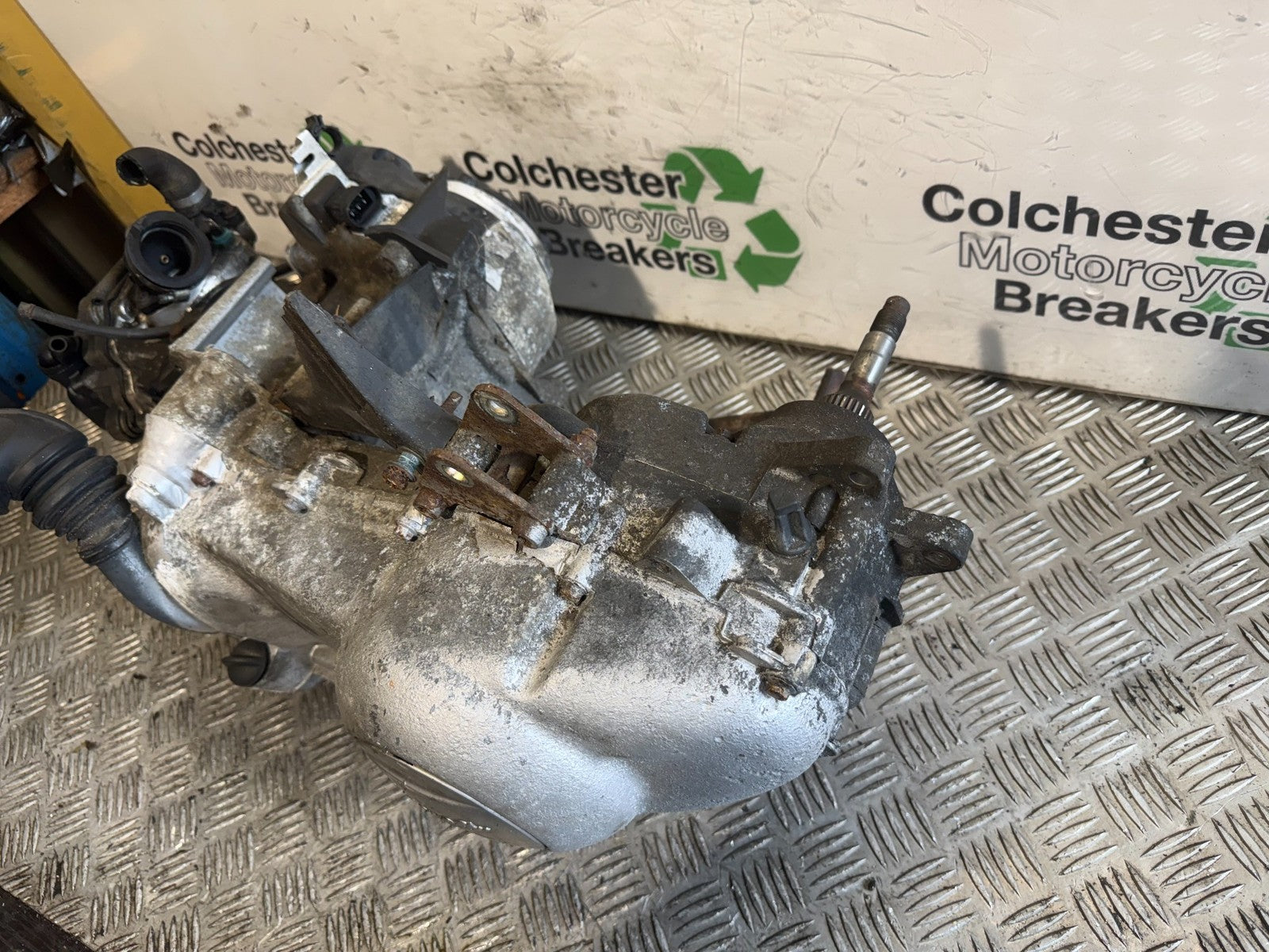 PIAGGIO VESPA GT125 L ENGINE YEAR 2003 - 2006 (CMB1300)