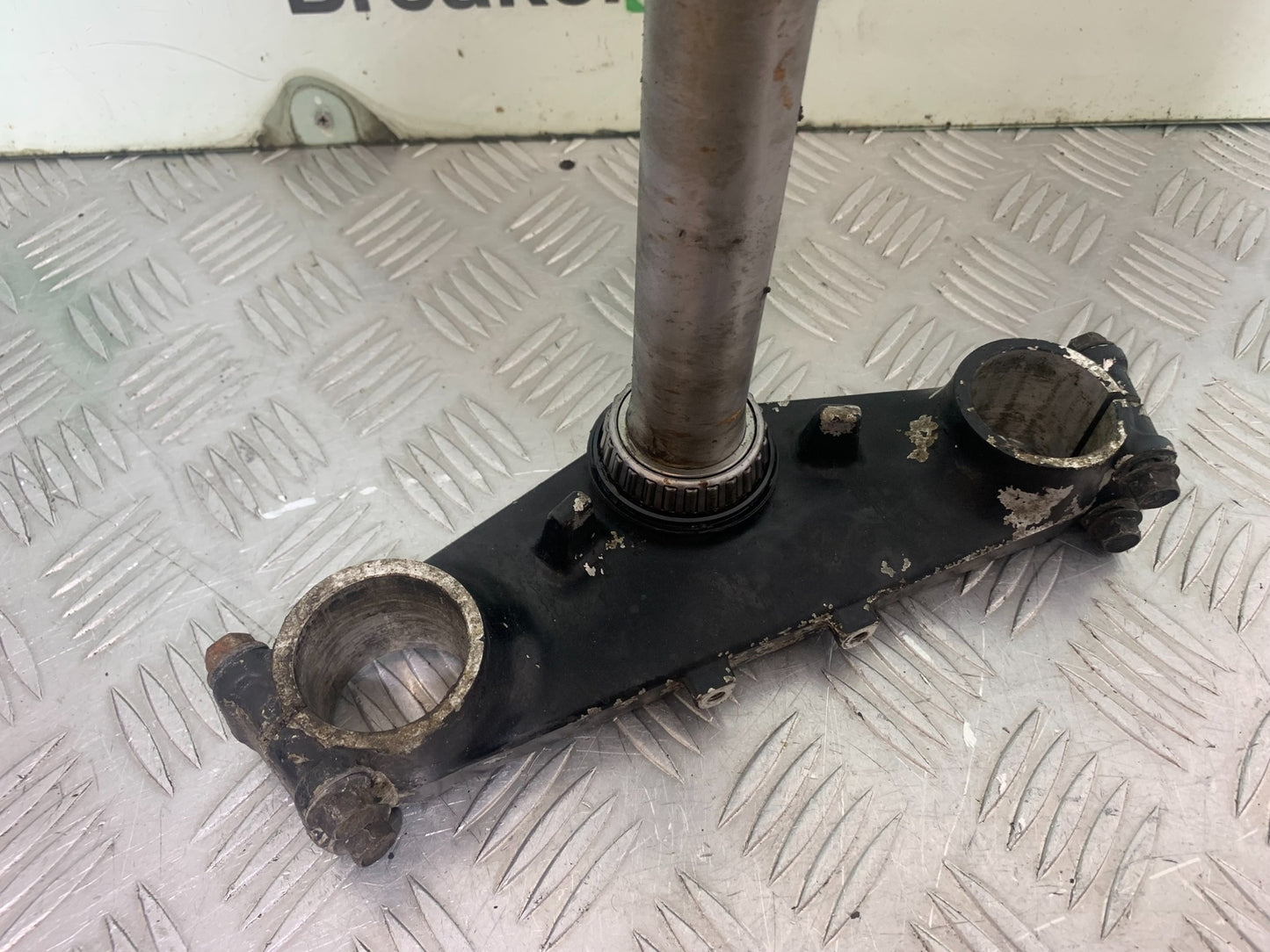 KAWASAKI ZZR1100 D BOTTOM YOKE   YEAR 1993-2001 (CMB1164)