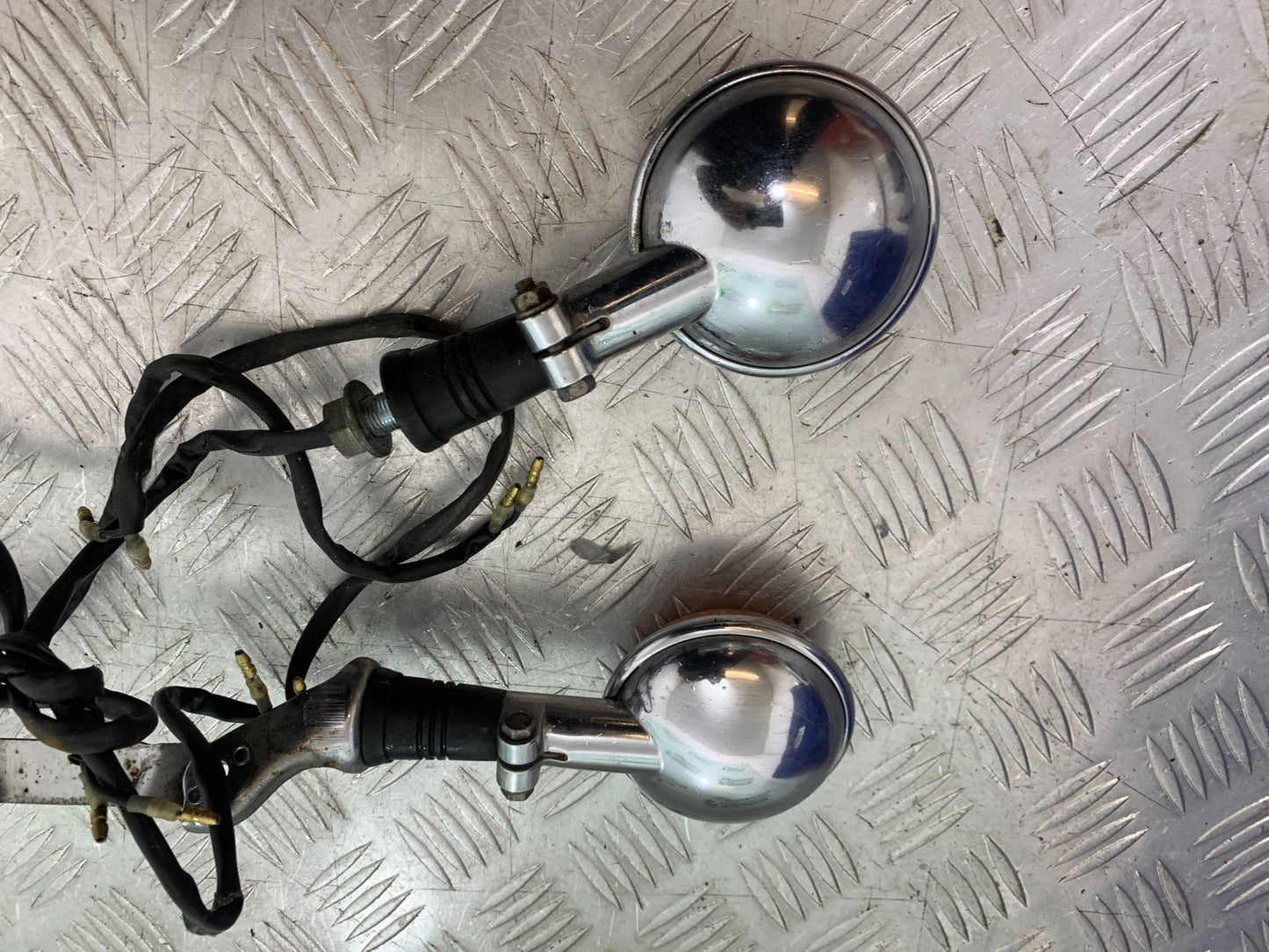 YAMAHA XV1100 XV 1100 VIRAGO FRONT AND REAR INDICATORS 1990-1999 (CMB1243)
