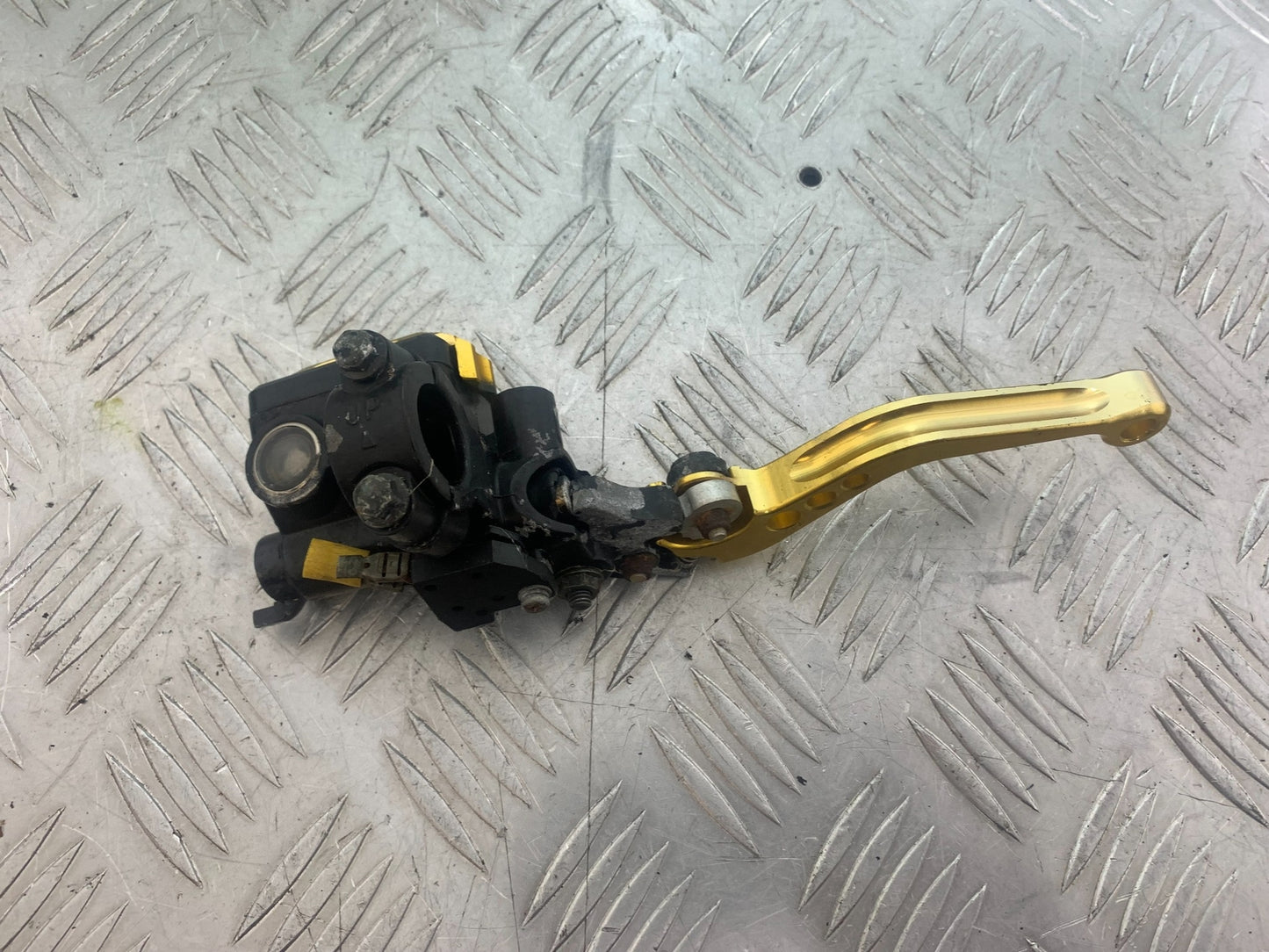 RIEJU 125 RS2 FRONT BRAKE MASTER CYLINDER   YEAR 2007 (CMB1142)