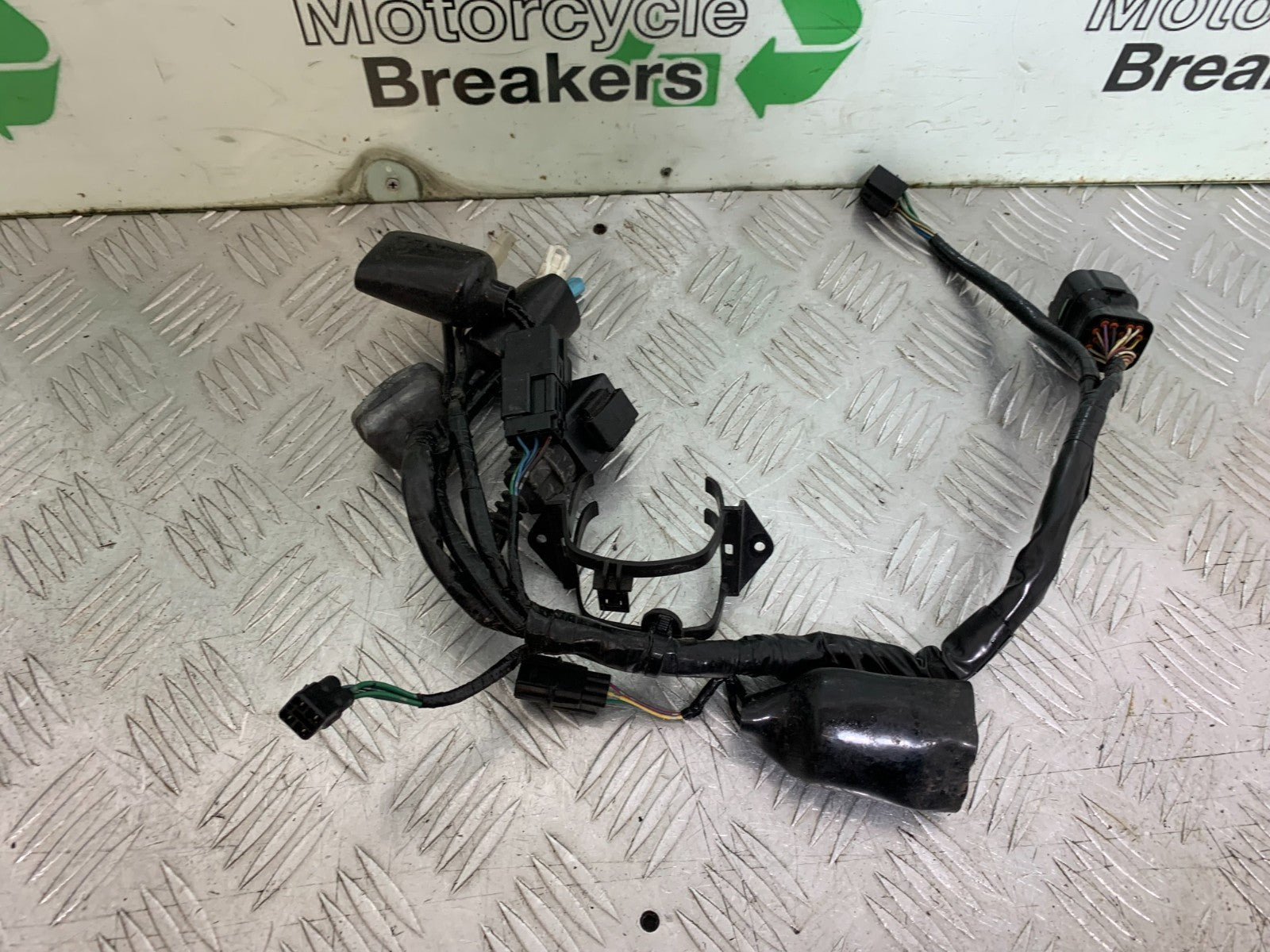 HONDA CBR1000 RR HEADLIGHT SUB LOOM YEAR 2008-2011 (CMB1330)