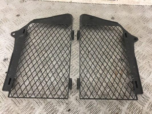 HONDA GL1800 GL 1800 RADIATOR GRILLS   YEAR 2004-10 ABS (STOCK 890)