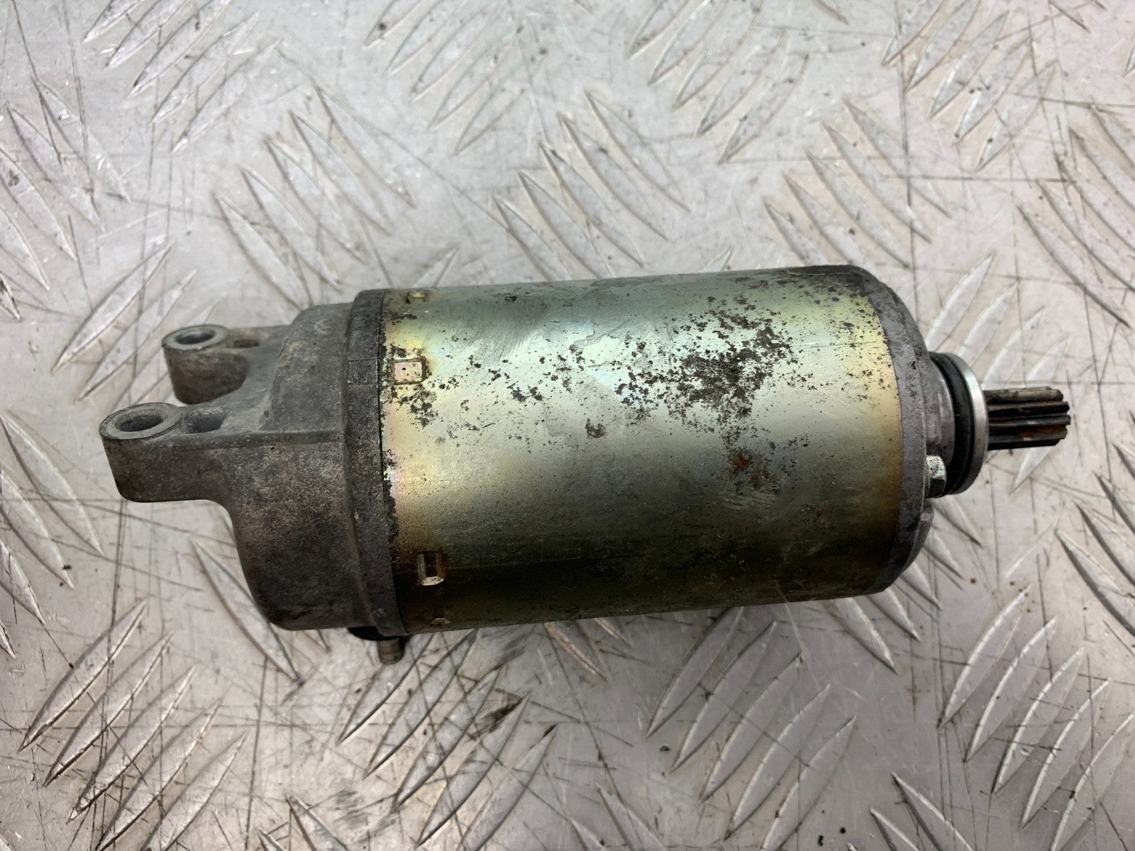 TRIUMPH 955i SPRINT ST STARTER MOTOR   YEAR 1999-04 (CMB1230)