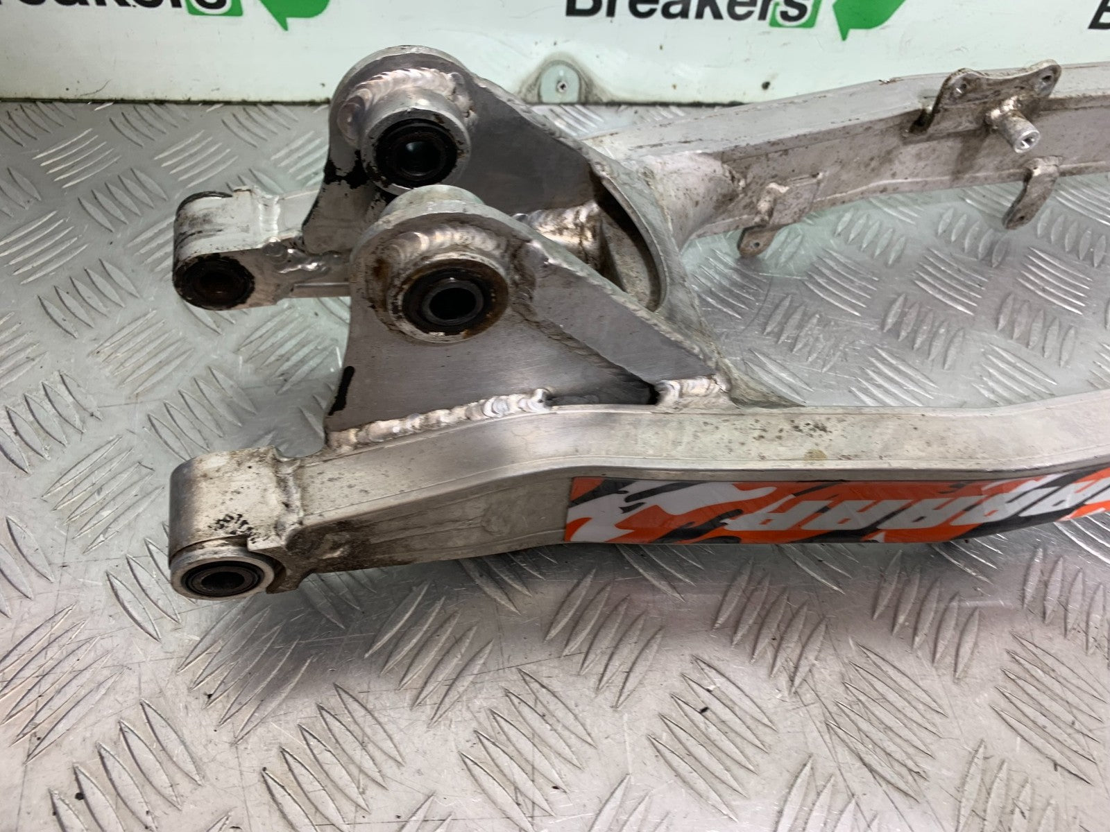 QINGQI QM125 GY-2B SWINGARM  YEAR 2016 (CMB1228)
