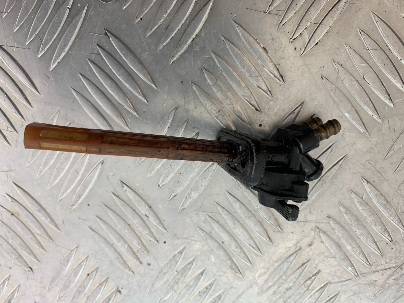 YAMAHA XS1100 MIDNIGHT SPECIAL PETROL TAP   YEAR 1980-1982 (CMB1122)