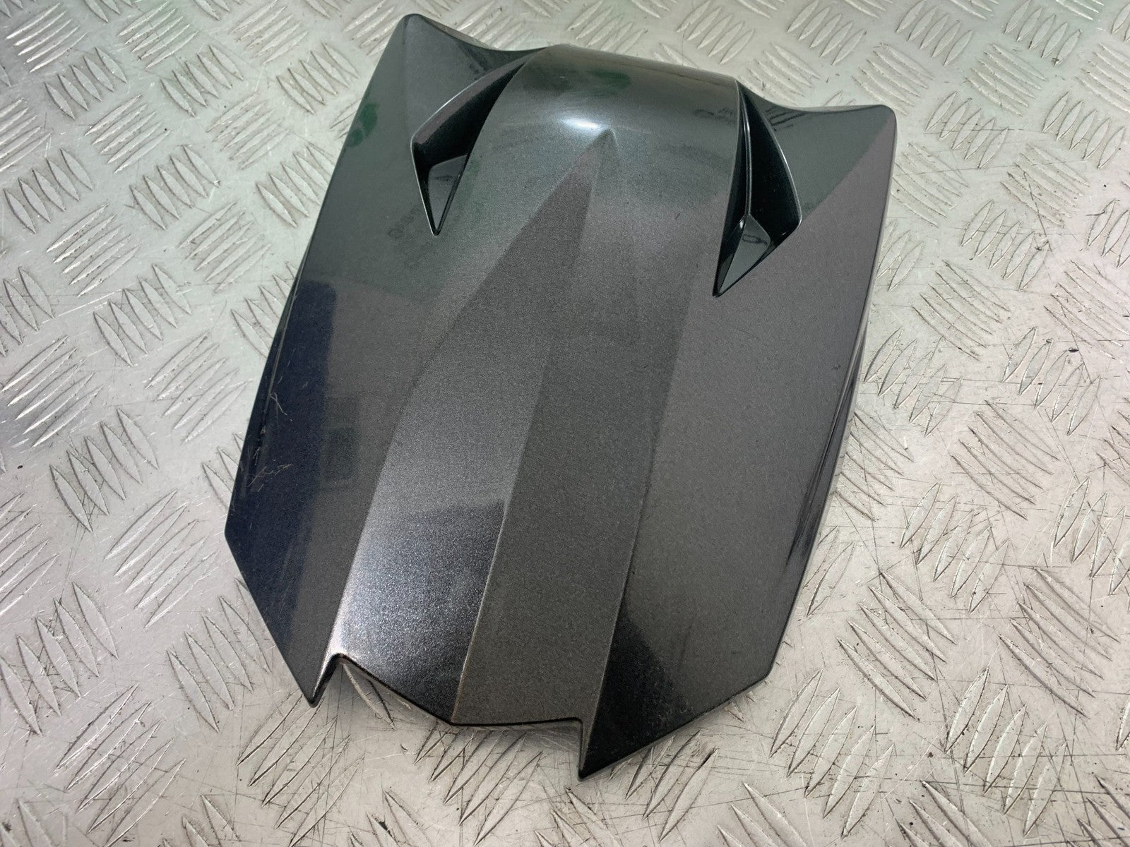 KAWASAKI Z1000 SX REAR SEAT COWL    YEAR 2014-16 (CMB1264)