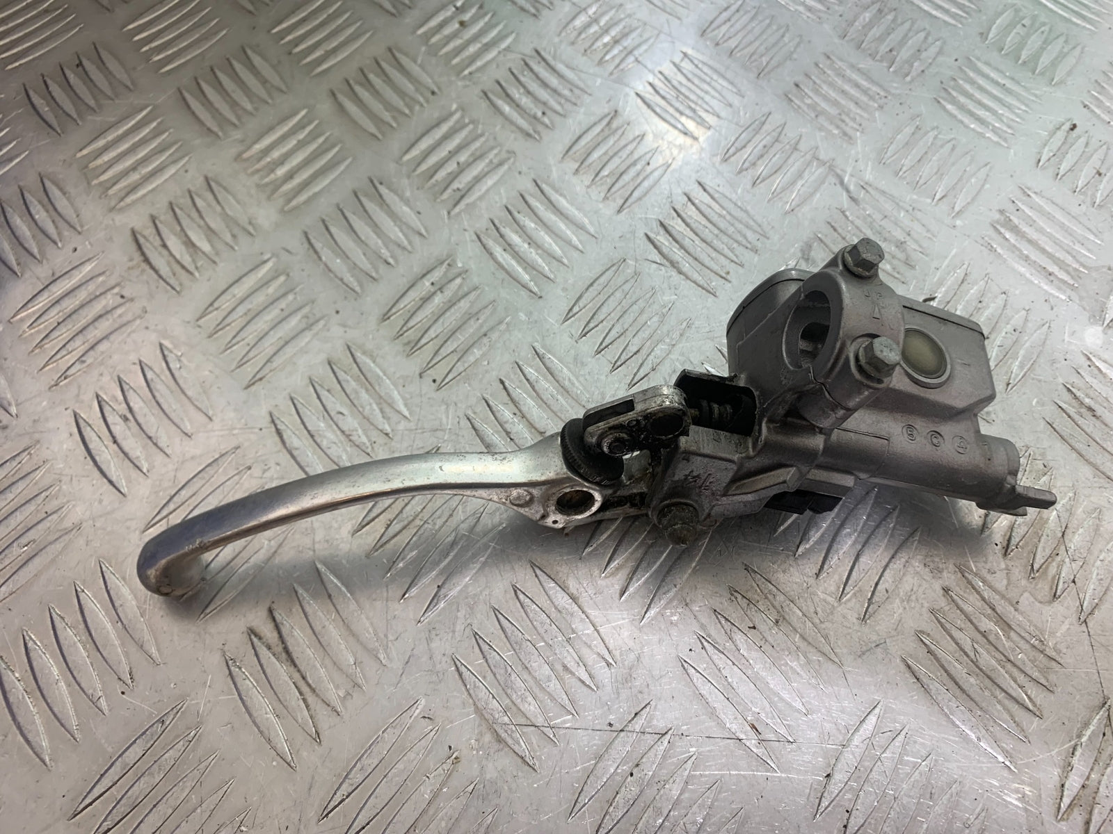 HONDA VFR750 VFR 750 CLUTCH MASTER CYLINDER   YEAR 1994-1997 (CMB1156)