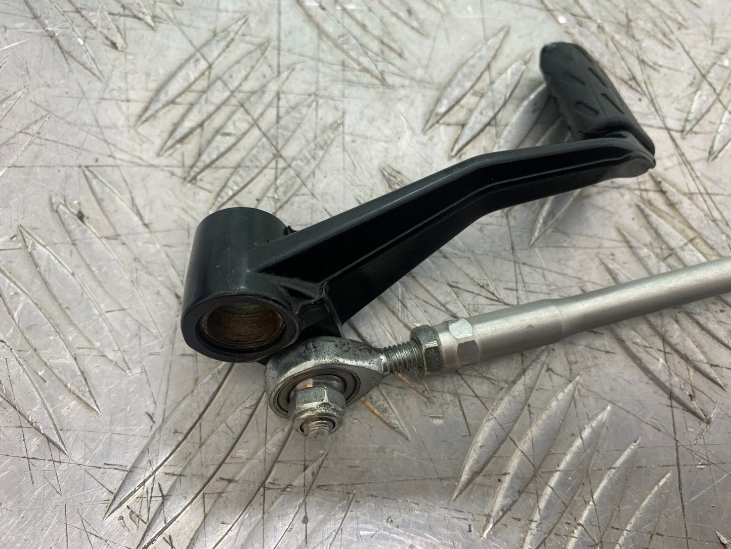 DUCATI 1198 S GEAR LEVER   YEAR 2009-2011 (CMB1219)