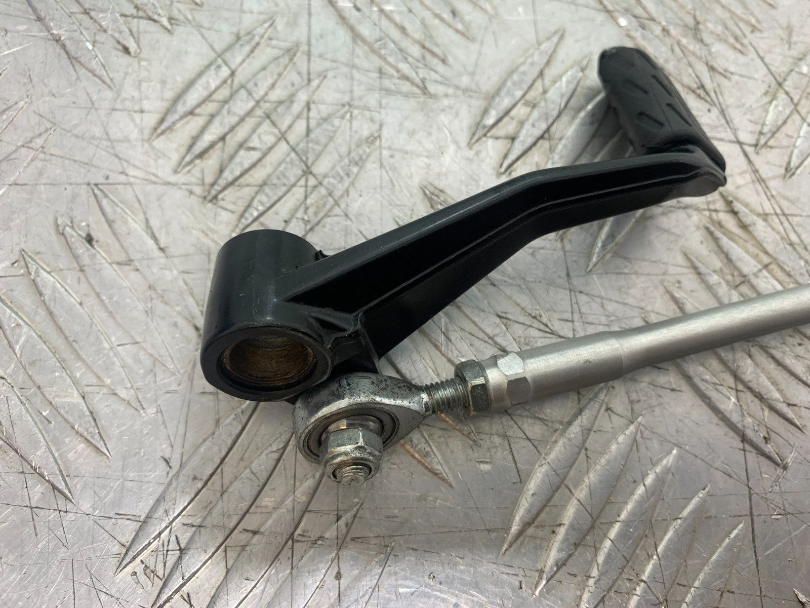 DUCATI 1198 S GEAR LEVER   YEAR 2009-2011 (CMB1219)