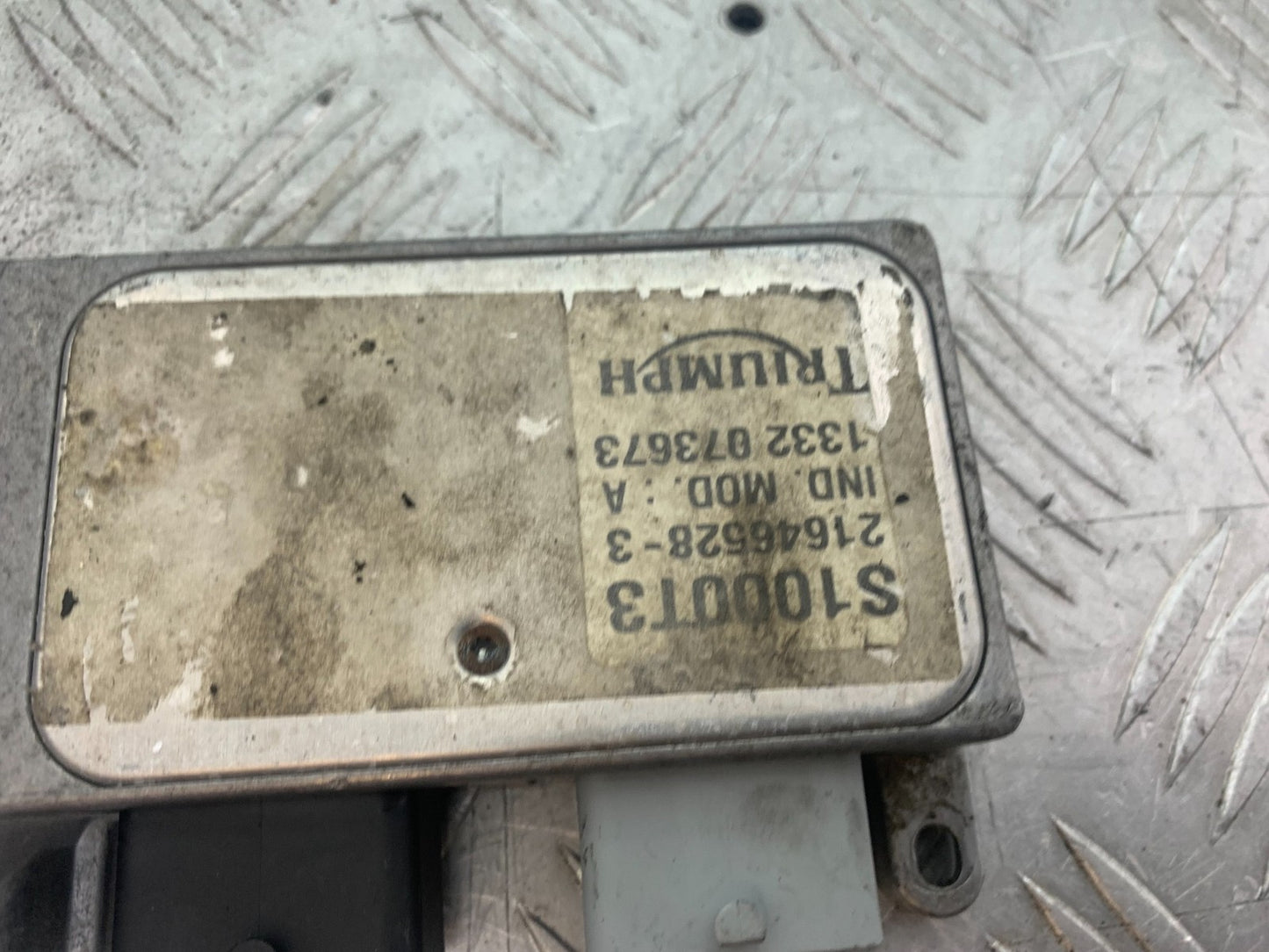 TRIUMPH 955i SPRINT ST ECU  1999-2004 (CMB1176)